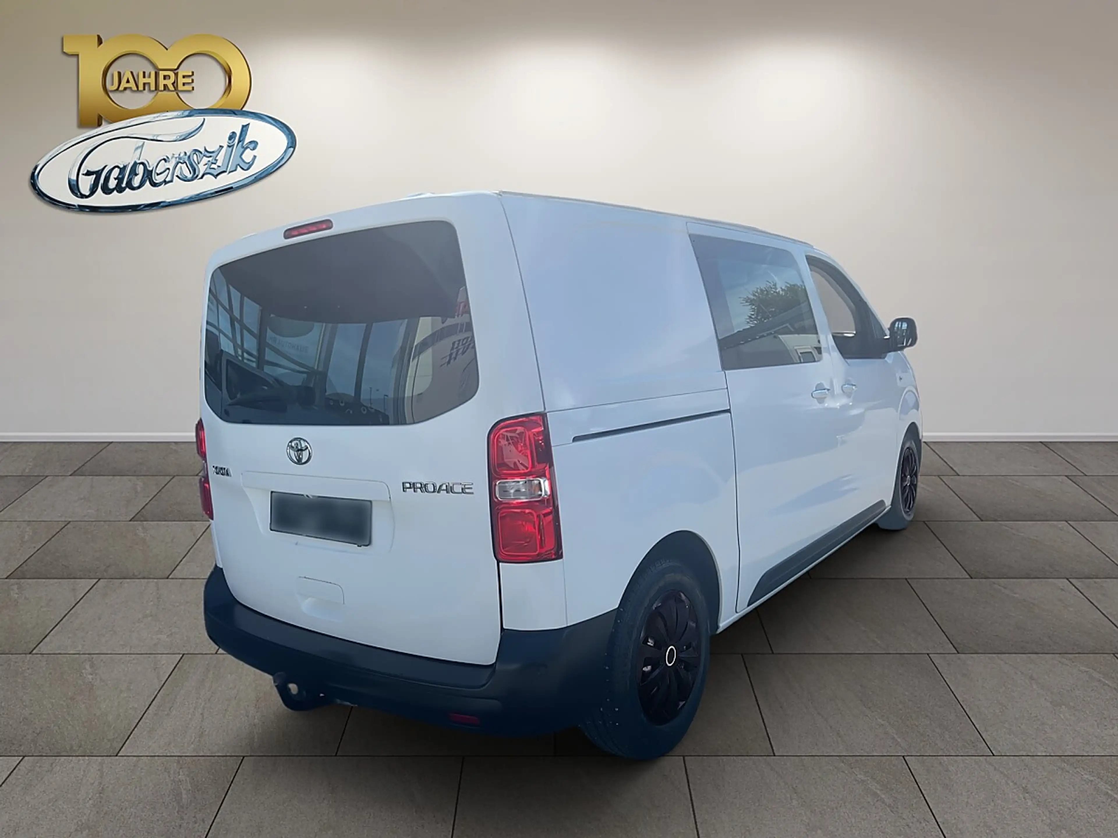 Toyota Proace Pro Ace Kastenwagen 1,6-l-D-4D 85 kW L1 Comfort — photo 2
