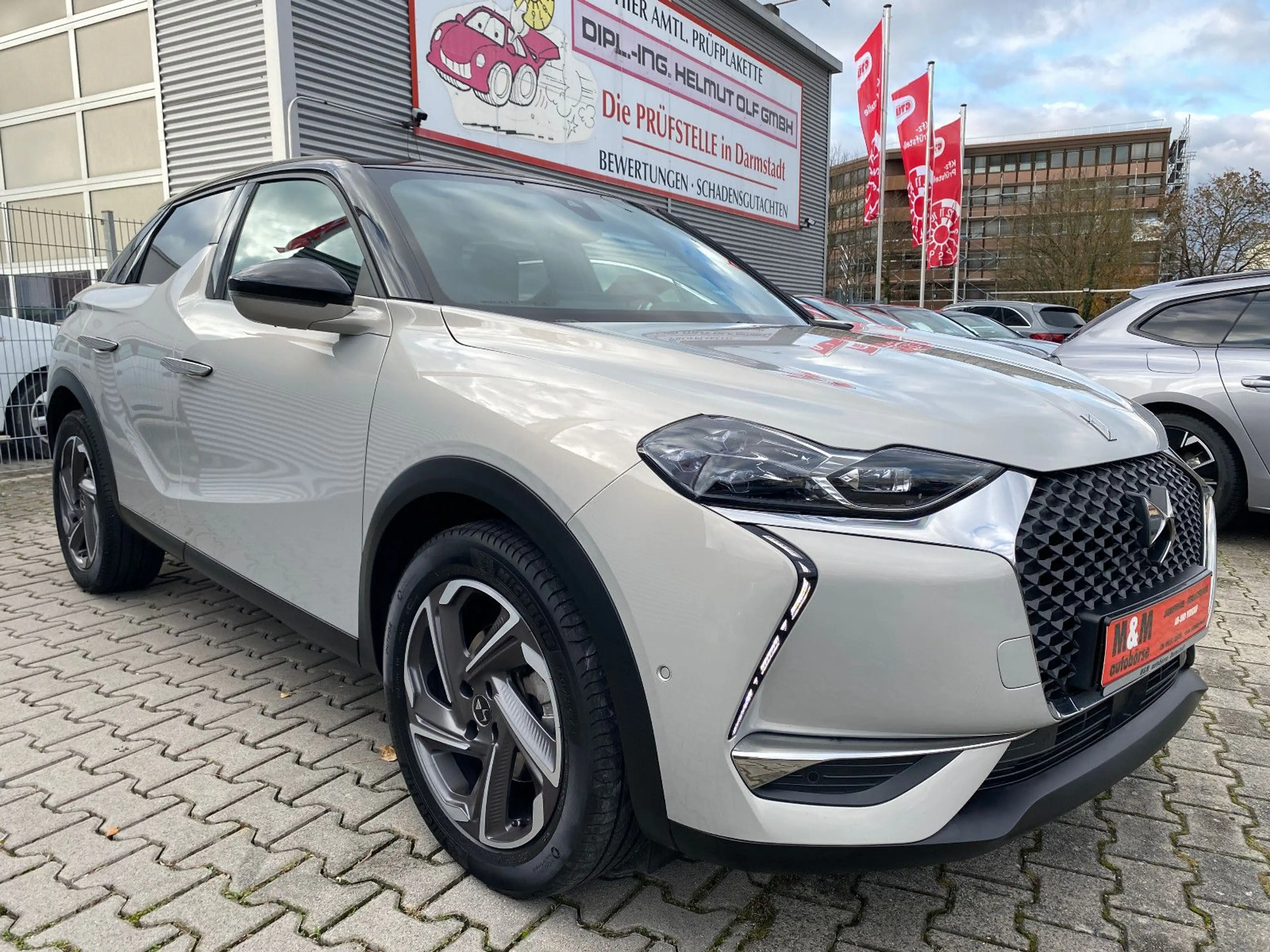 DS Automobiles DS 3 Crossback Grand Chic  Nav/LED/CarPlay/SH/Kam — photo 2