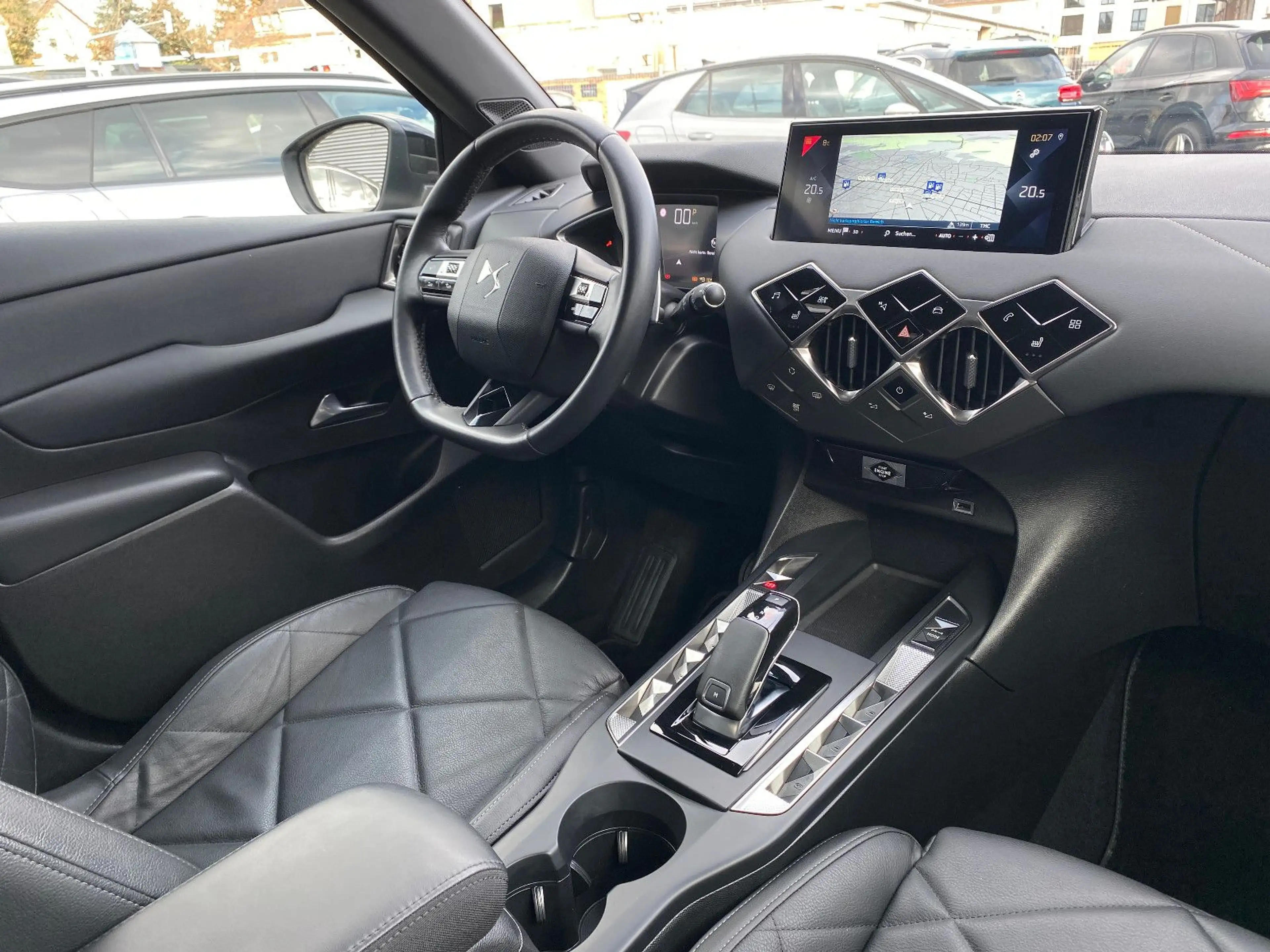 DS Automobiles DS 3 Crossback Grand Chic  Nav/LED/CarPlay/SH/Kam — photo 14
