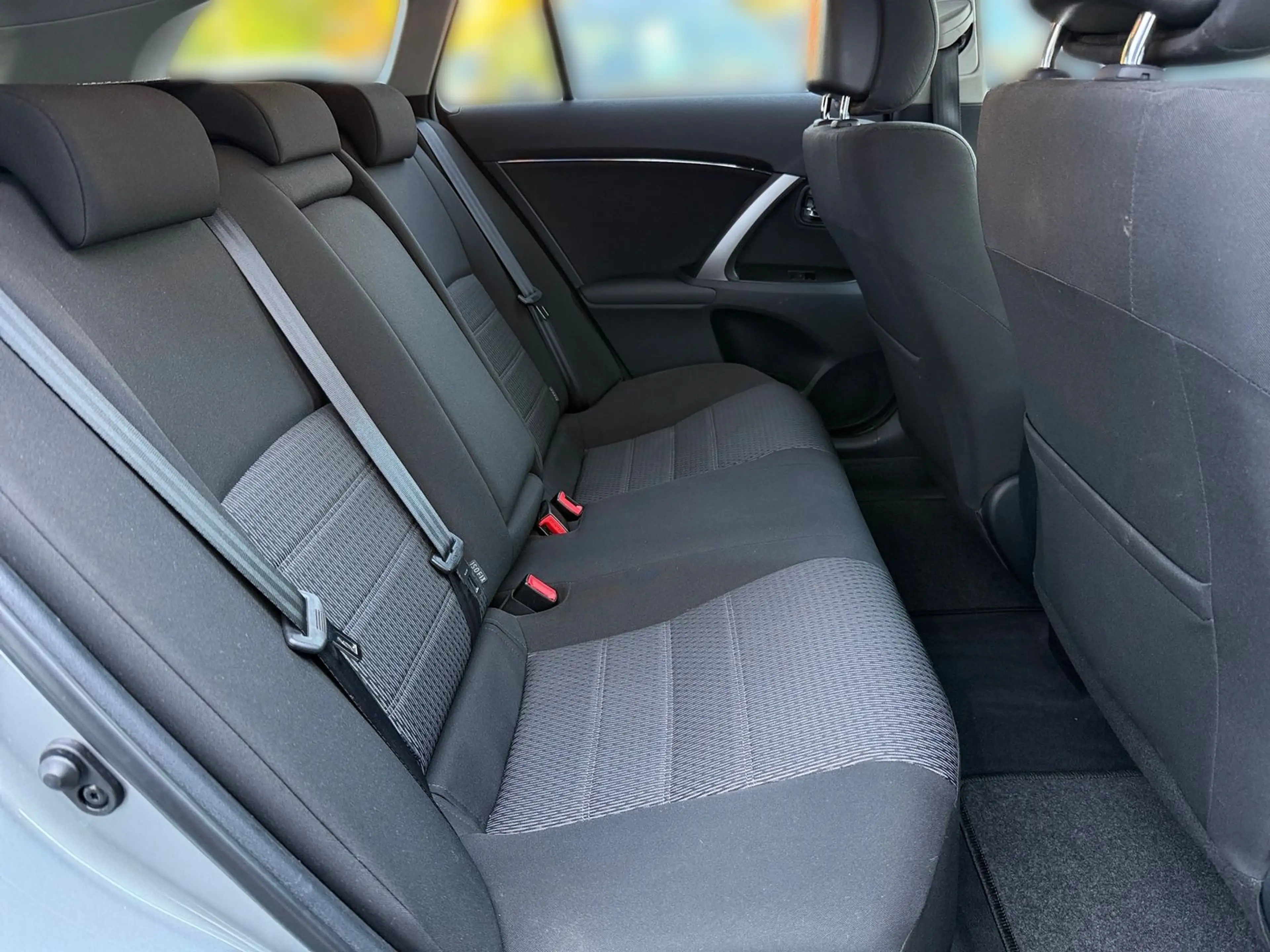 Toyota Avensis Kombi 1.8 Edition Kamera Sitzheizung — photo 13