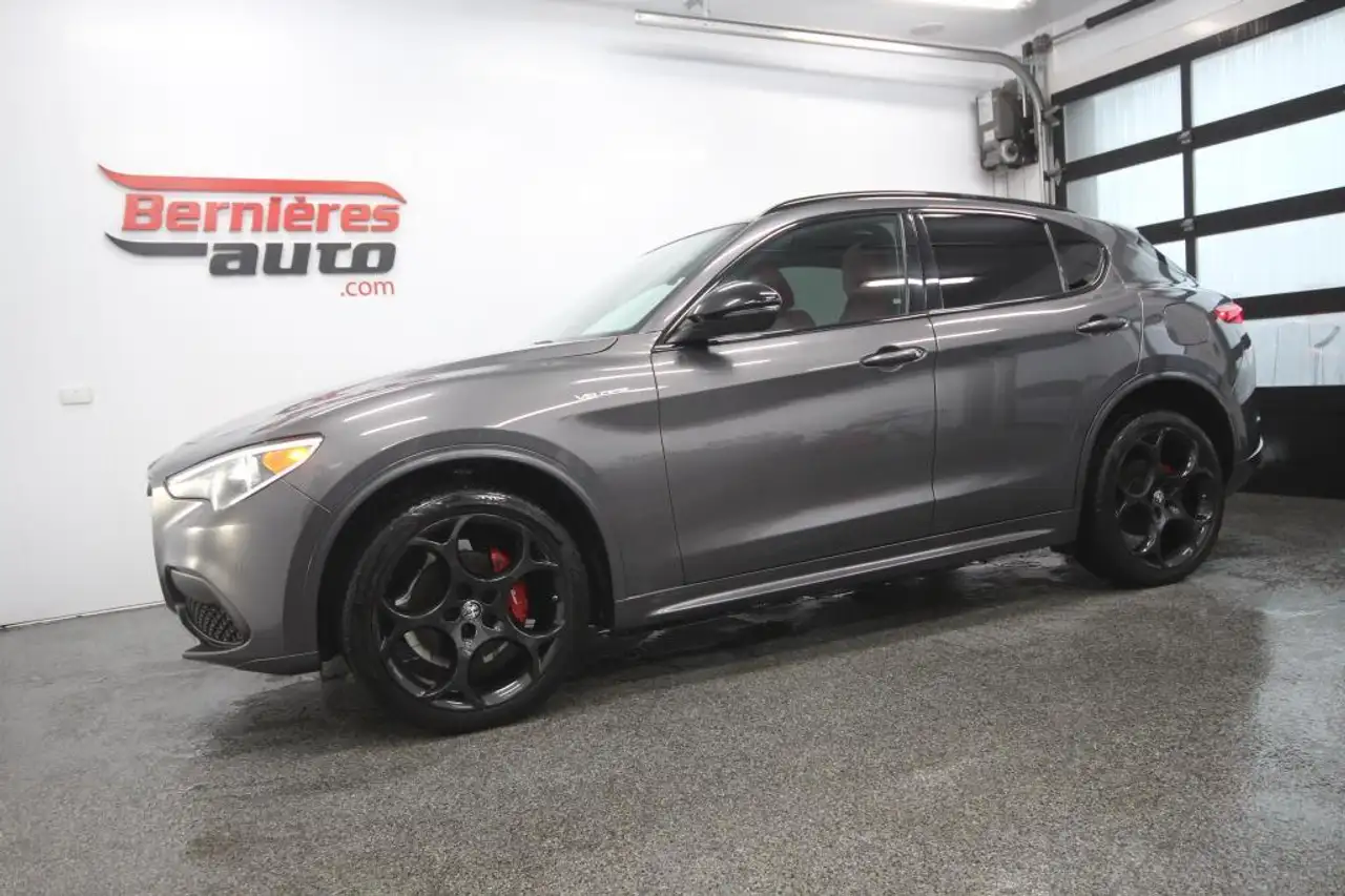 2022 Alfa Romeo Stelvio