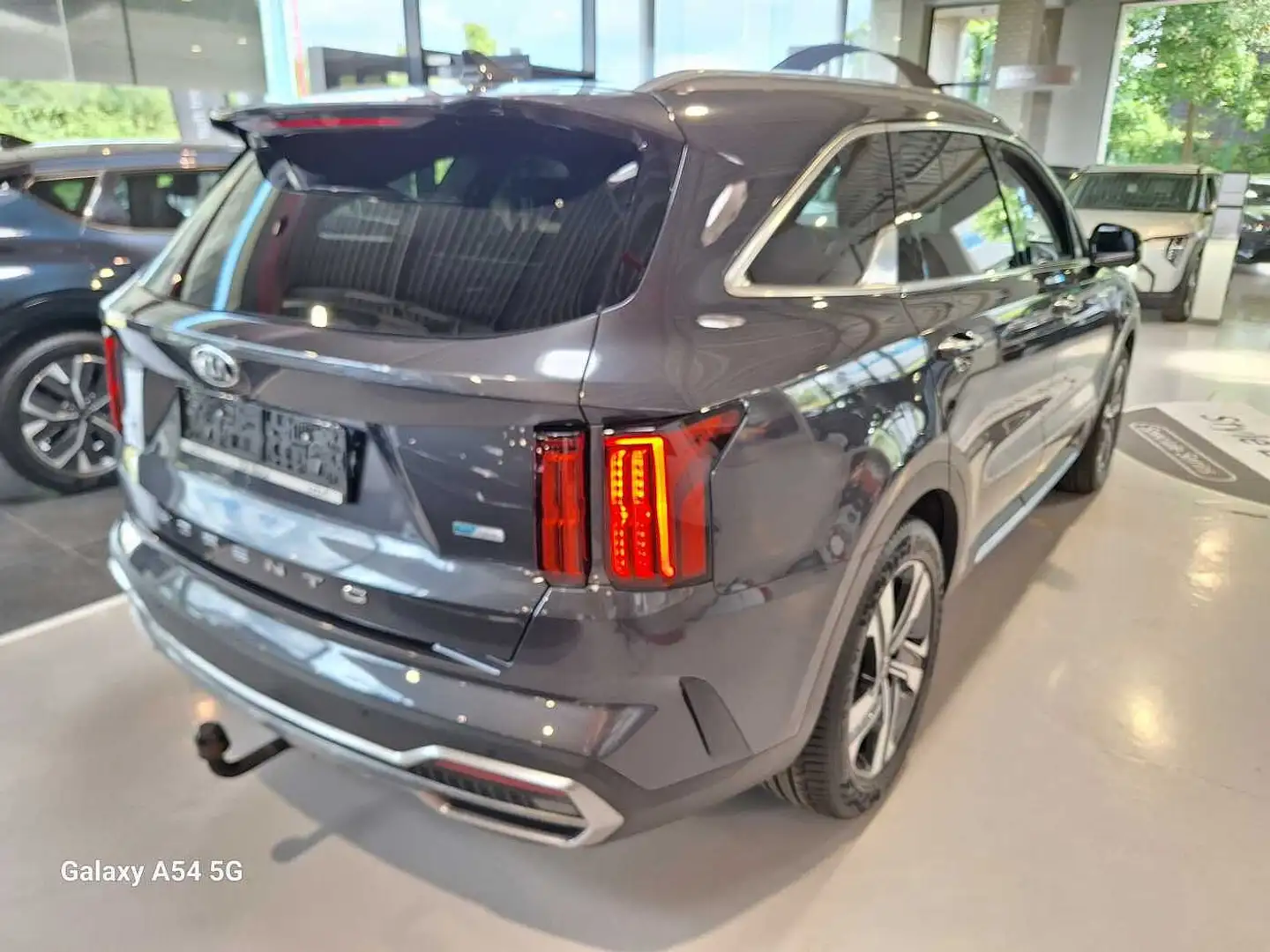 Kia Sorento HEV - 2021 - LEZ VALID 2035 - 31M WARRANTY - 54621 Gris - 2