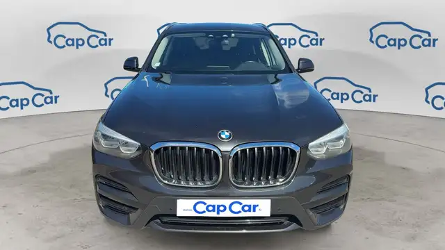 BMW X3 view 5