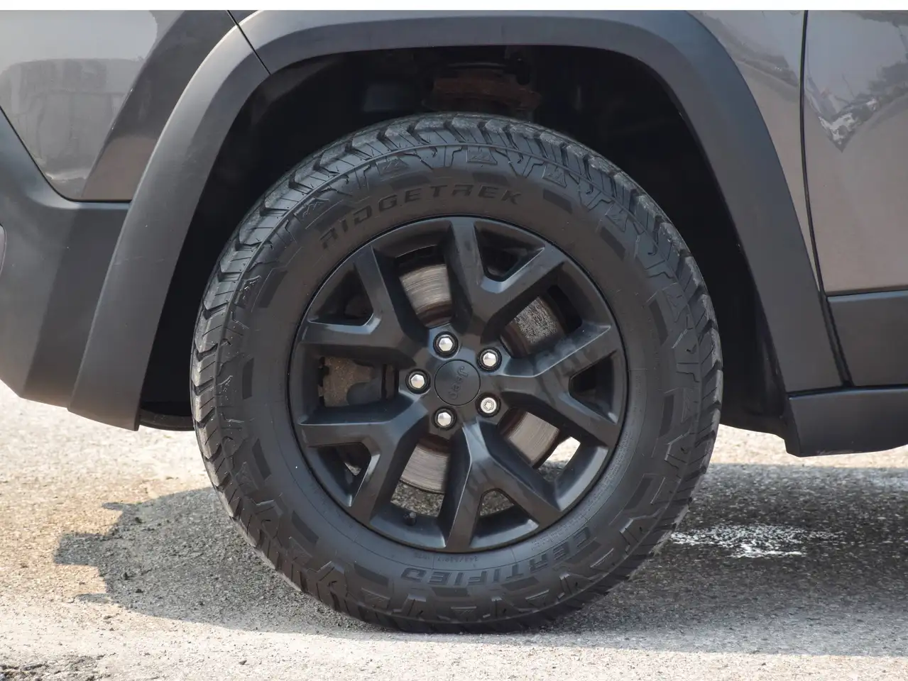 Jeep Cherokee fotografie Jeep Cherokee