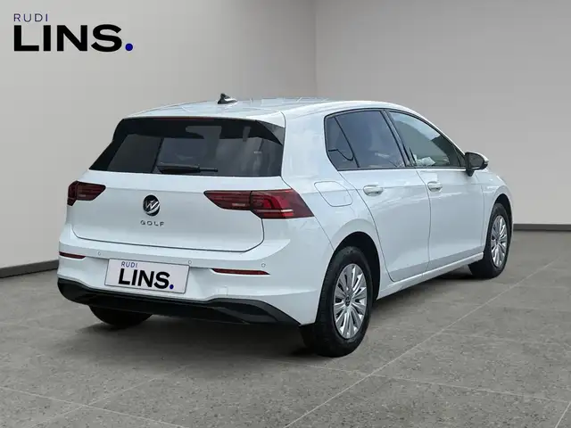 Volkswagen Golf view 5