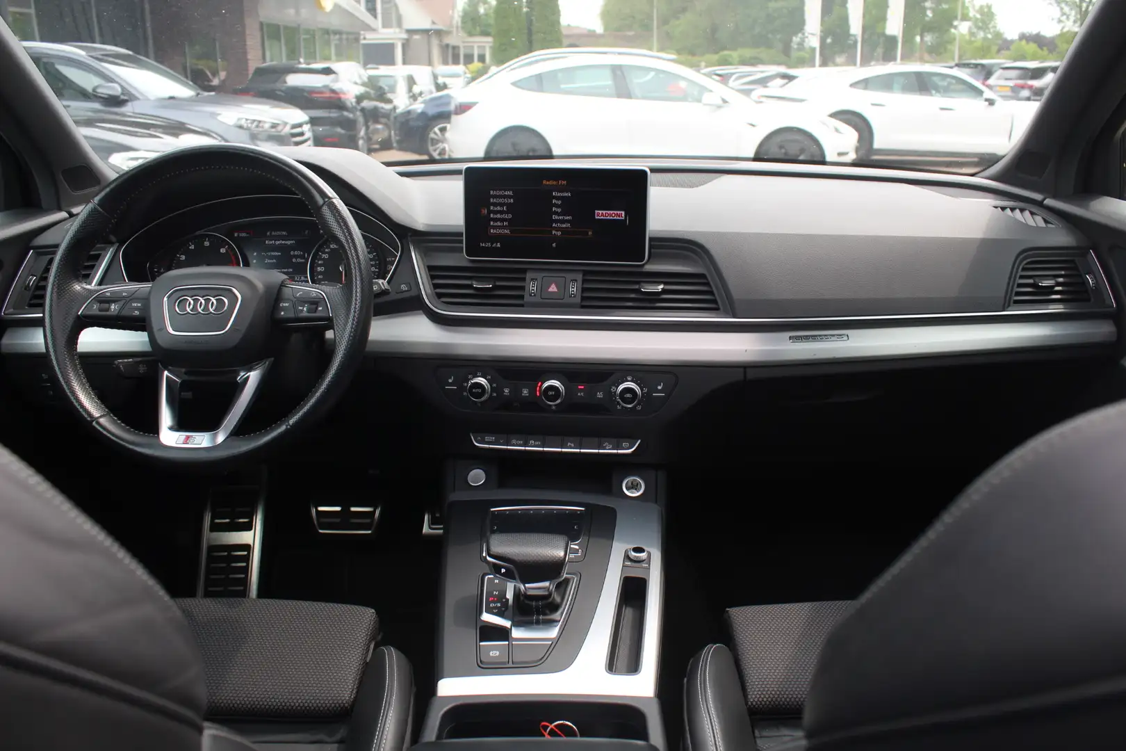 Audi Q5 2.0 TFSI quattro Launch Edition / Trekhaak / Panor Blauw - 2
