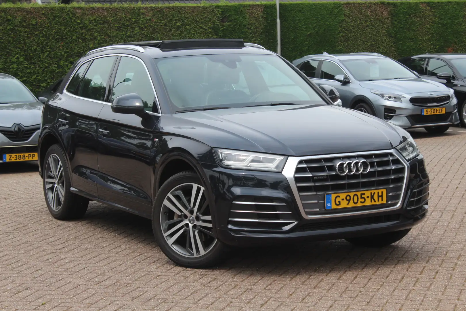 Audi Q5 2.0 TFSI quattro Launch Edition / Trekhaak / Panor Blauw - 1