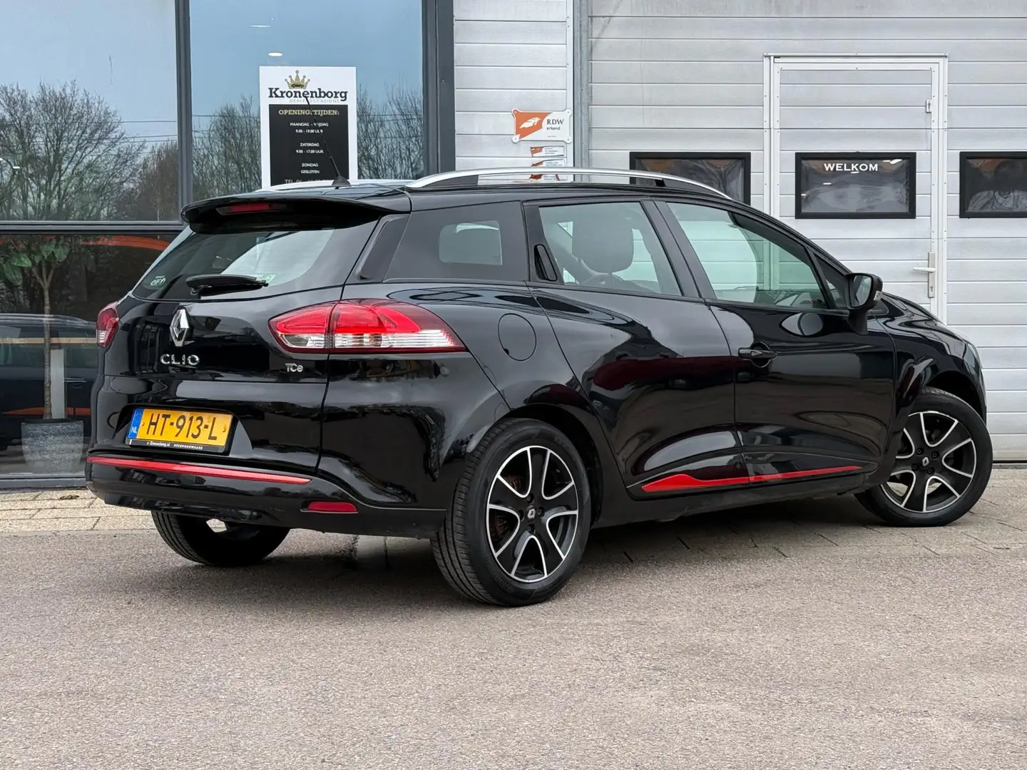 Renault Clio Estate 0.9 TCe Expression, NAP, APK, NAVI Noir - 2
