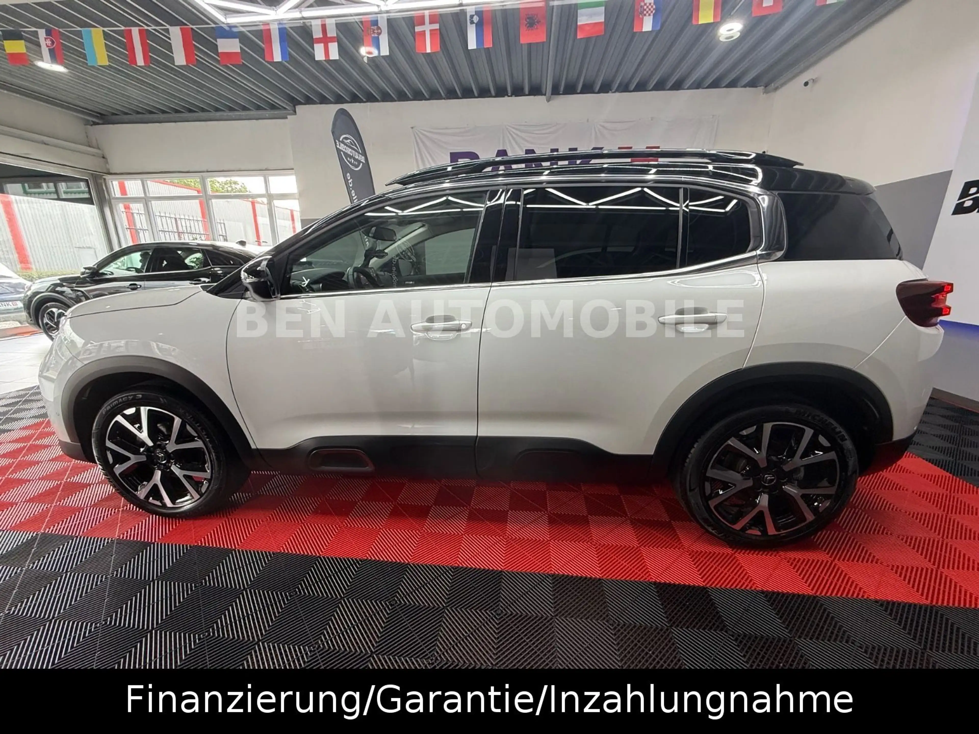 Citroen C5 Aircross Shine Pack AHK LED RFK 1.HD — photo 11