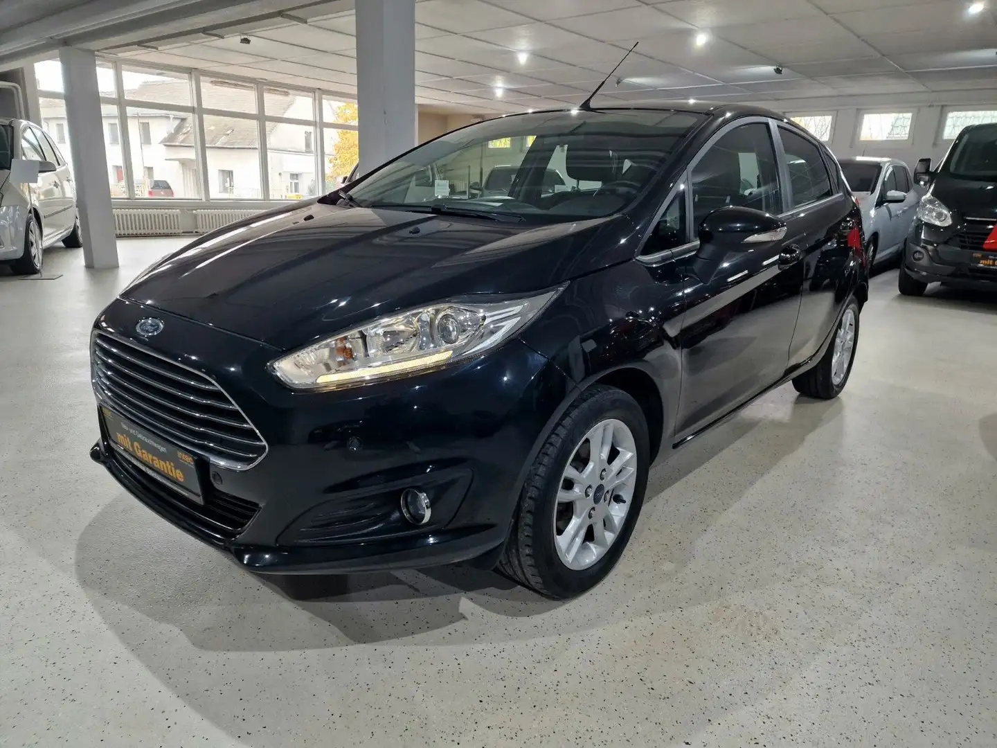 Ford Fiesta Trend- Garantie - inkl. Gutachten Schwarz - 2