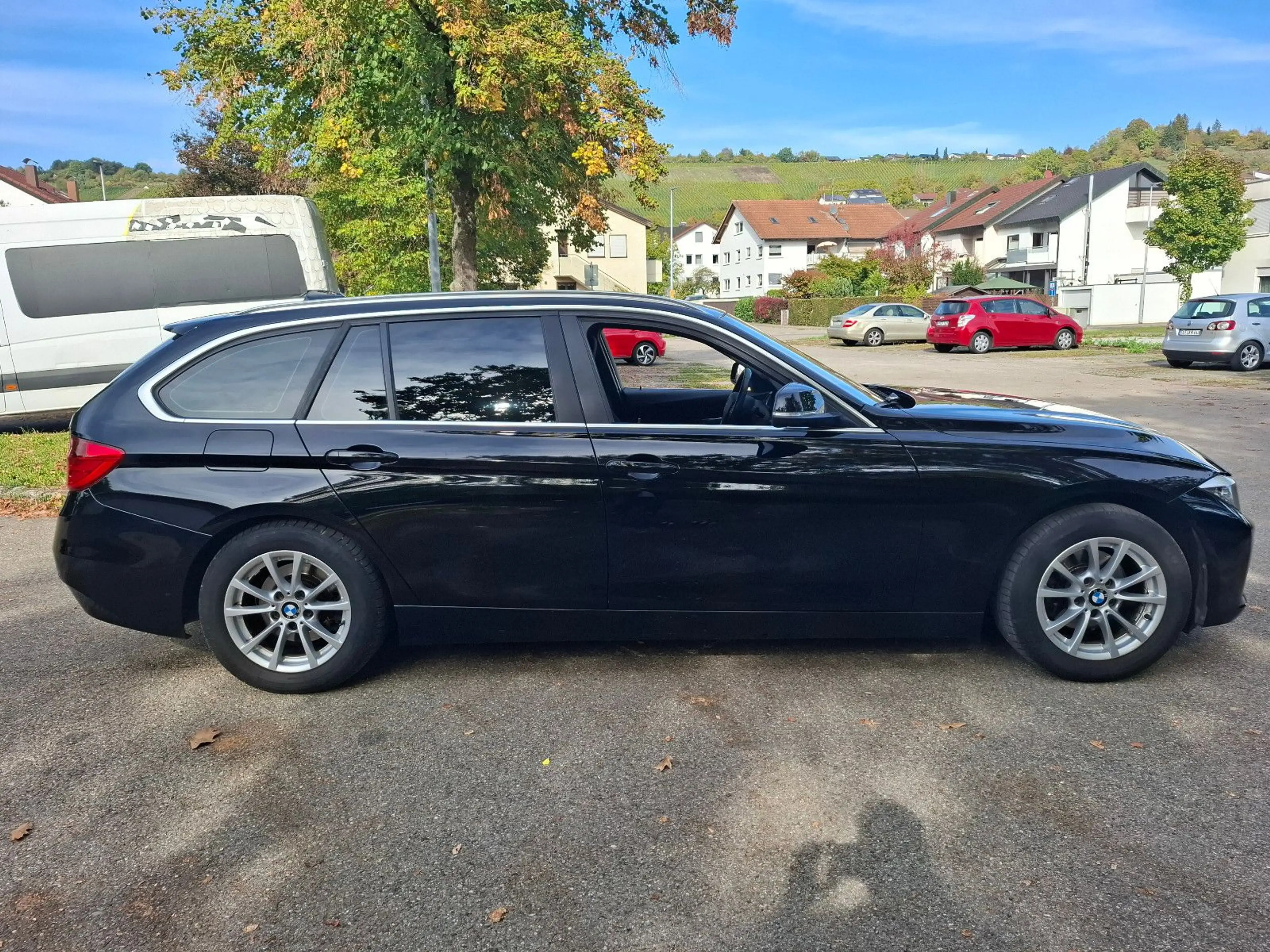 BMW 318 3 Touring 318d*Tüv Neu*Klima*PDC* — photo 7