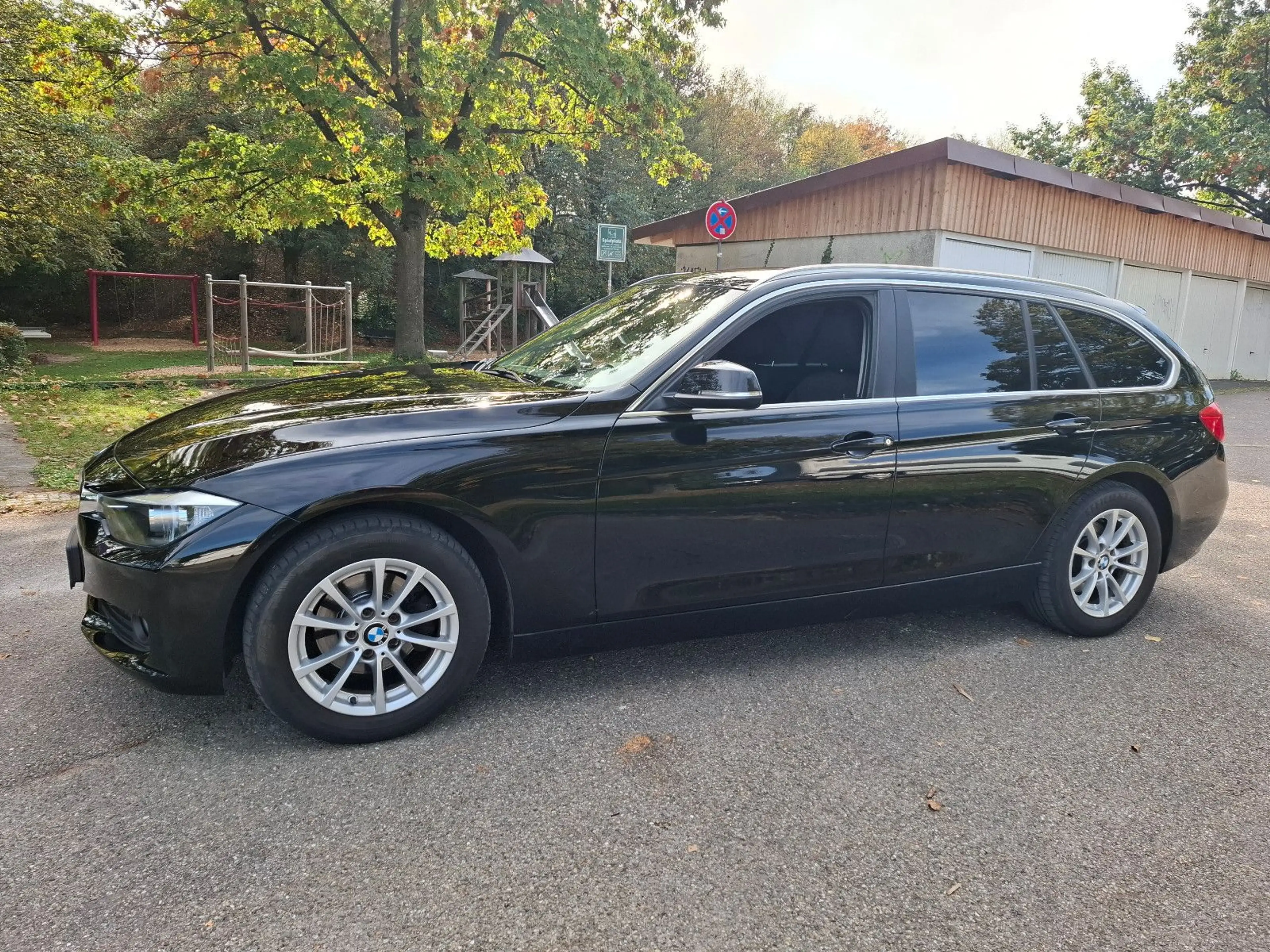 BMW 318 3 Touring 318d*Tüv Neu*Klima*PDC* — photo 2