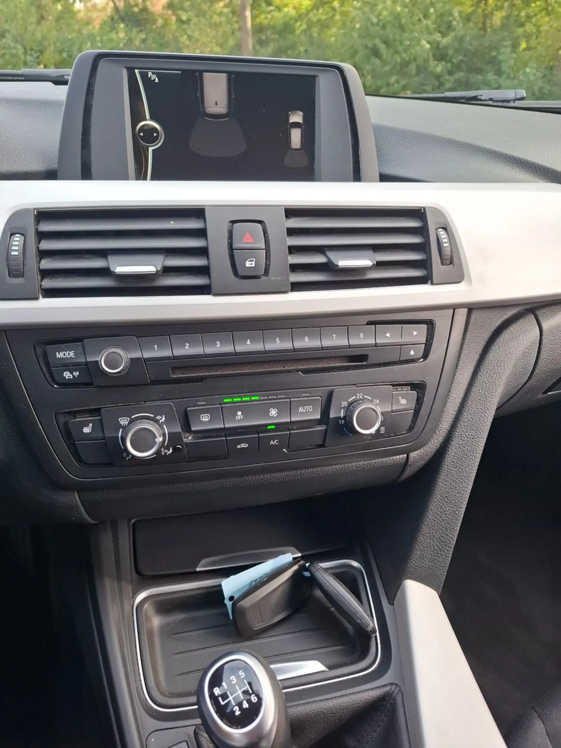 BMW 318 3 Touring 318d*Tüv Neu*Klima*PDC* — photo 14