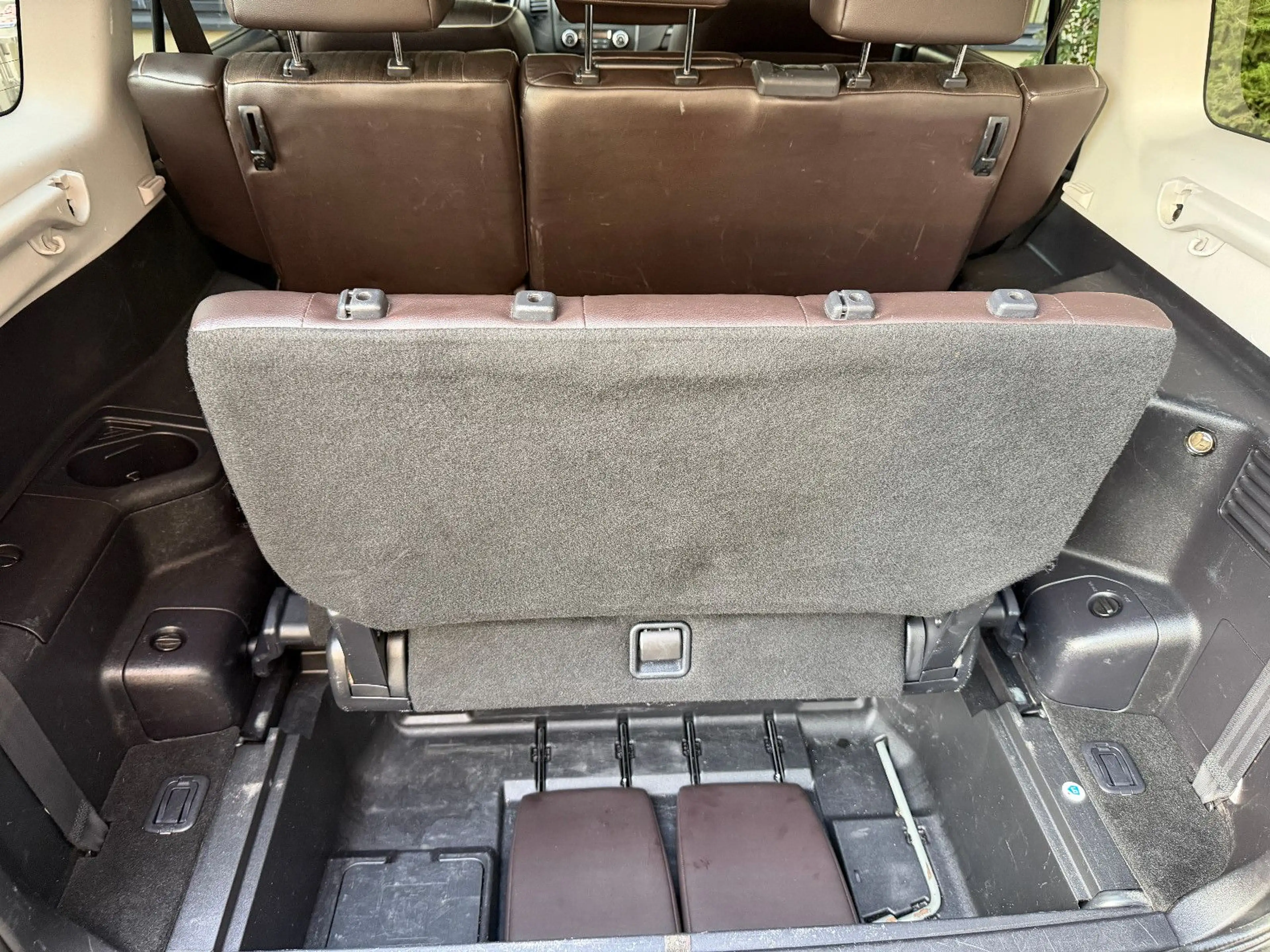 Mitsubishi Pajero 3.2 DI-D Intense — photo 15