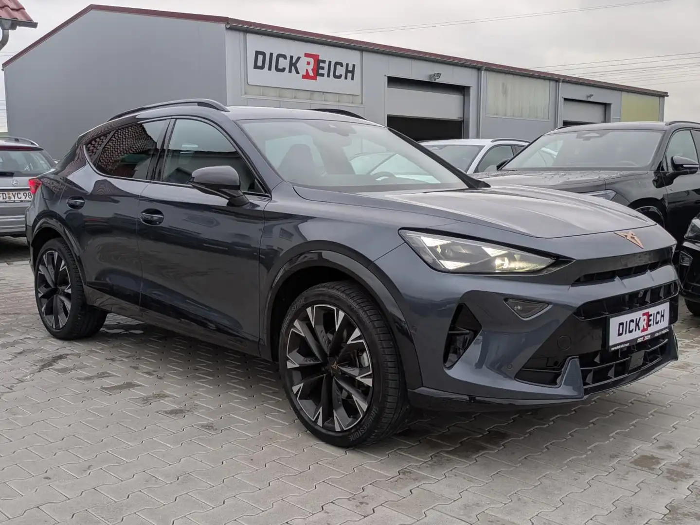 CUPRA Formentor 2.0 TDI PANO*MATRIX*SENNH.*DINAM*360 Grau - 1