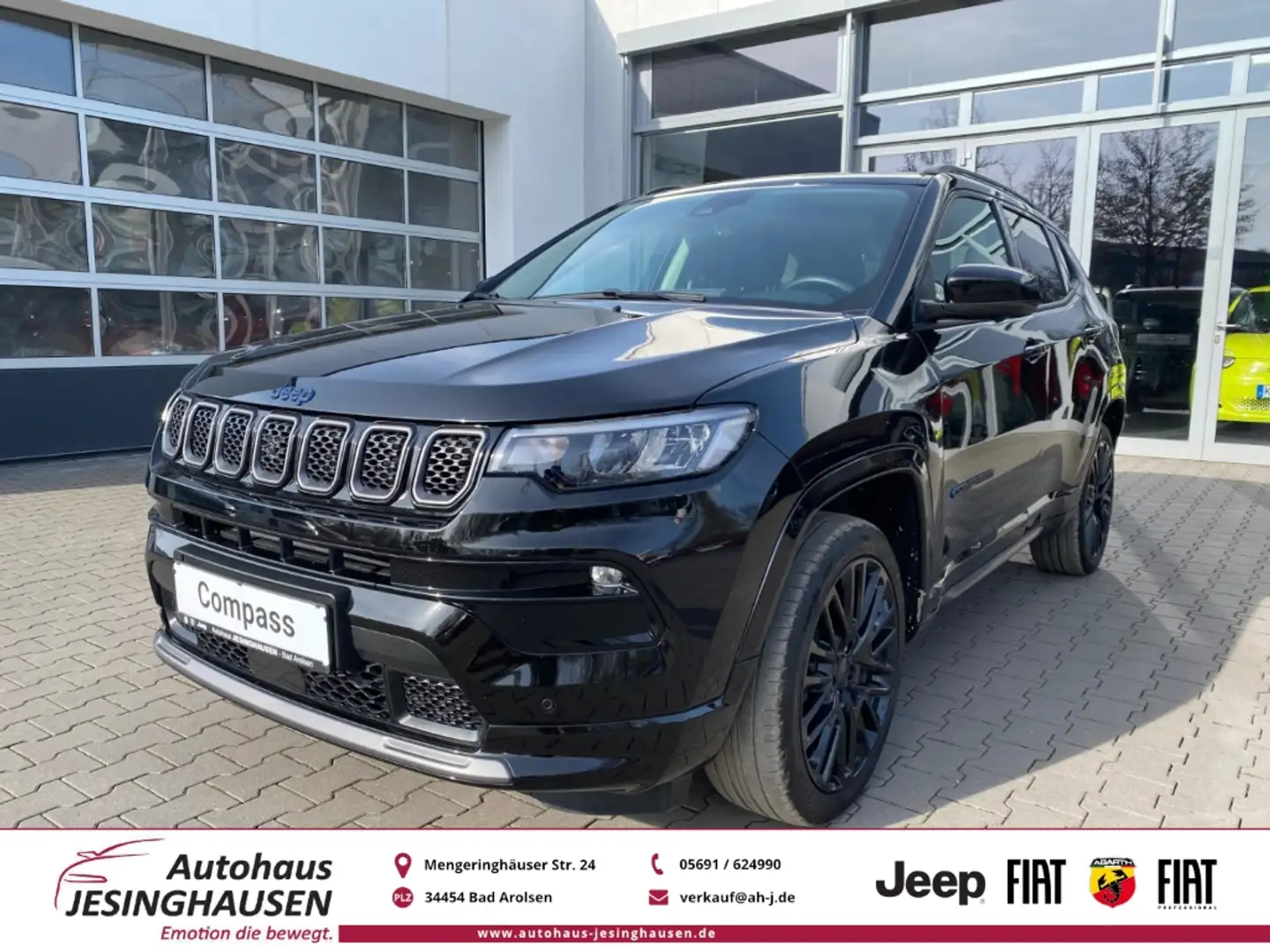 Jeep Compass S PHEV.*4WD*AHK-abnehmbar*El. Panodach*Navi*Leder* Schwarz - 1