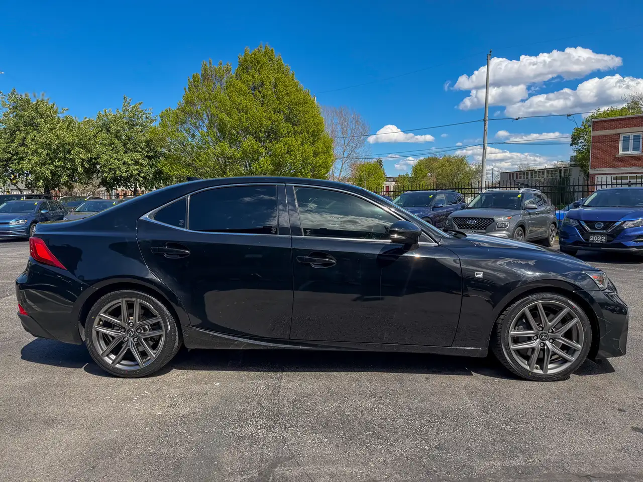 Lexus IS снимка Lexus IS
