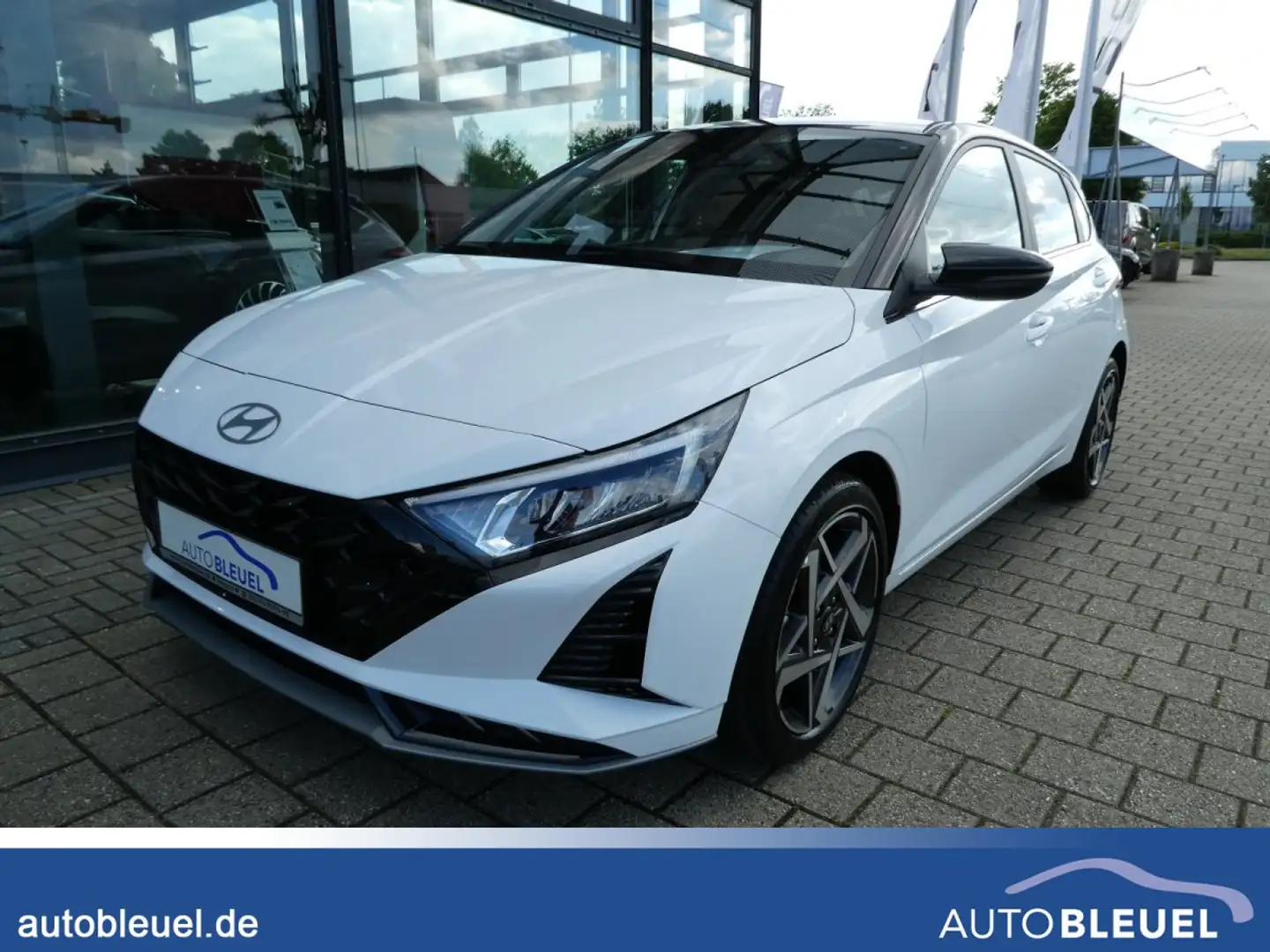 Hyundai i20 1,2 MPI*48V*Emotion*LED*Apple*Kamera*Alu*2-Tone*Al Blanc - 1