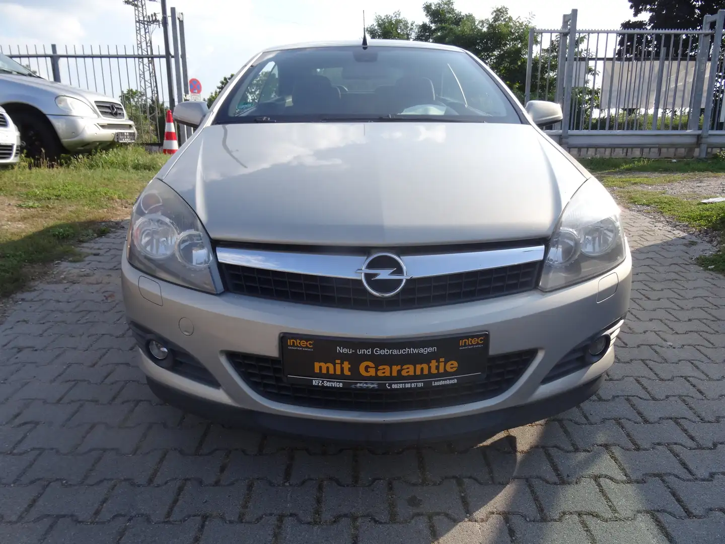Opel Astra Edition H Twin Top Silber - 2