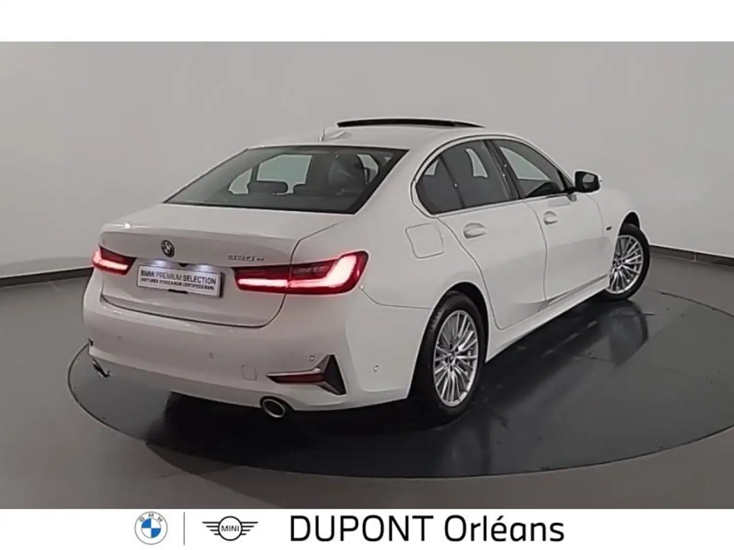 BMW 320 320eA 204ch Luxury Blanc - 2
