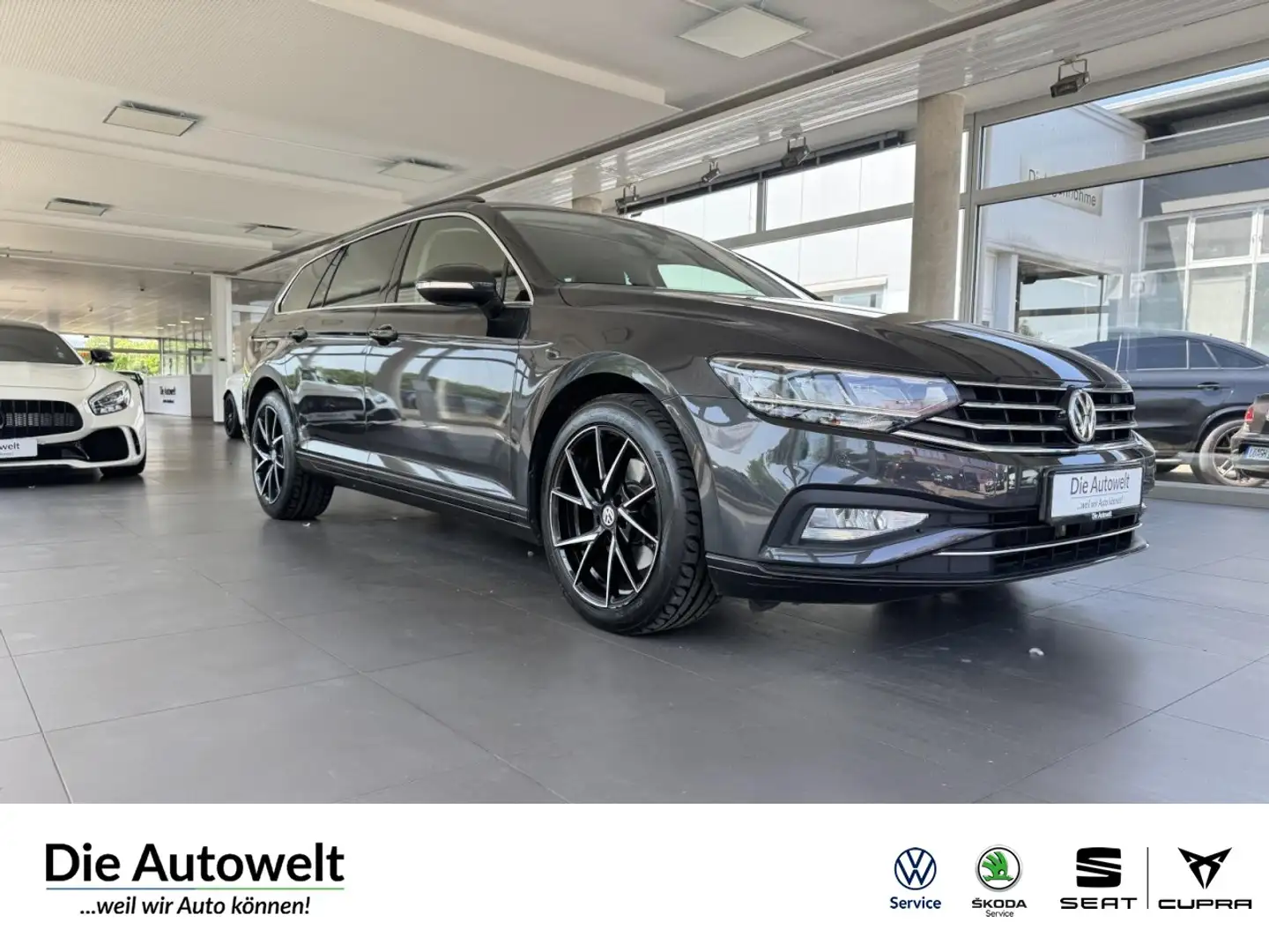 Volkswagen Passat Variant Business 2.0 TDI DSG NAVI LED ACC Grau - 1