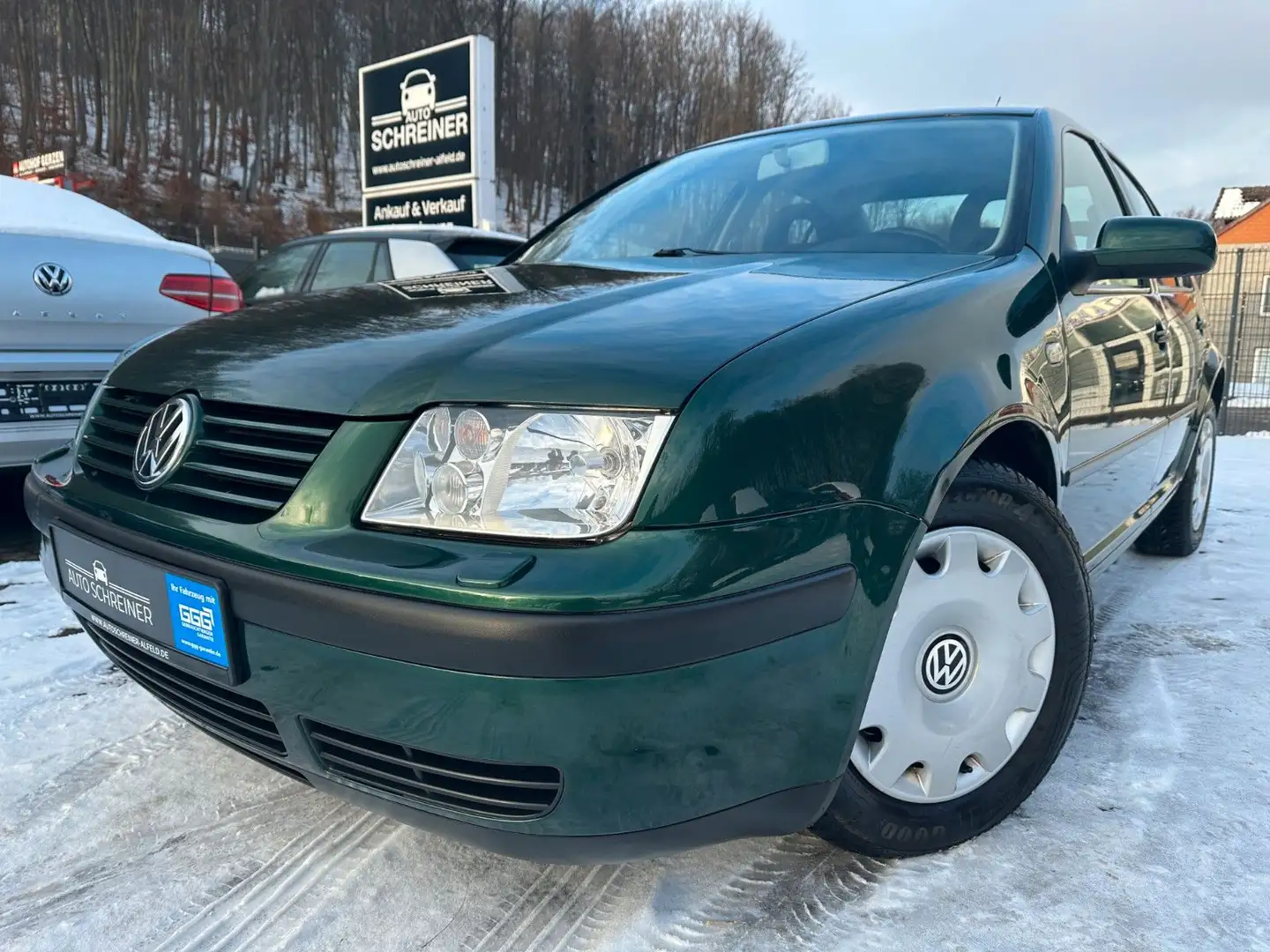 Volkswagen Bora 1.6 KLIMA SHZ SCHECKHEFT TÜV 7/27 Grün - 2