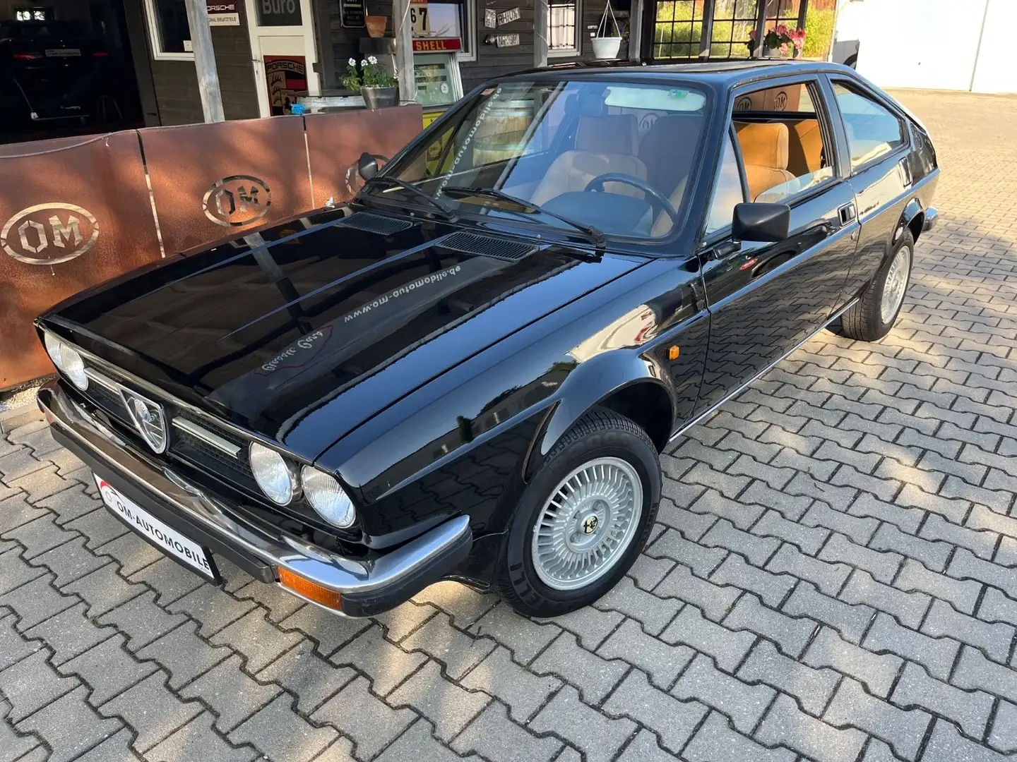 Alfa Romeo Alfasud Sprint 1,5 Veloce *1.H *Originalzustand Noir - 1