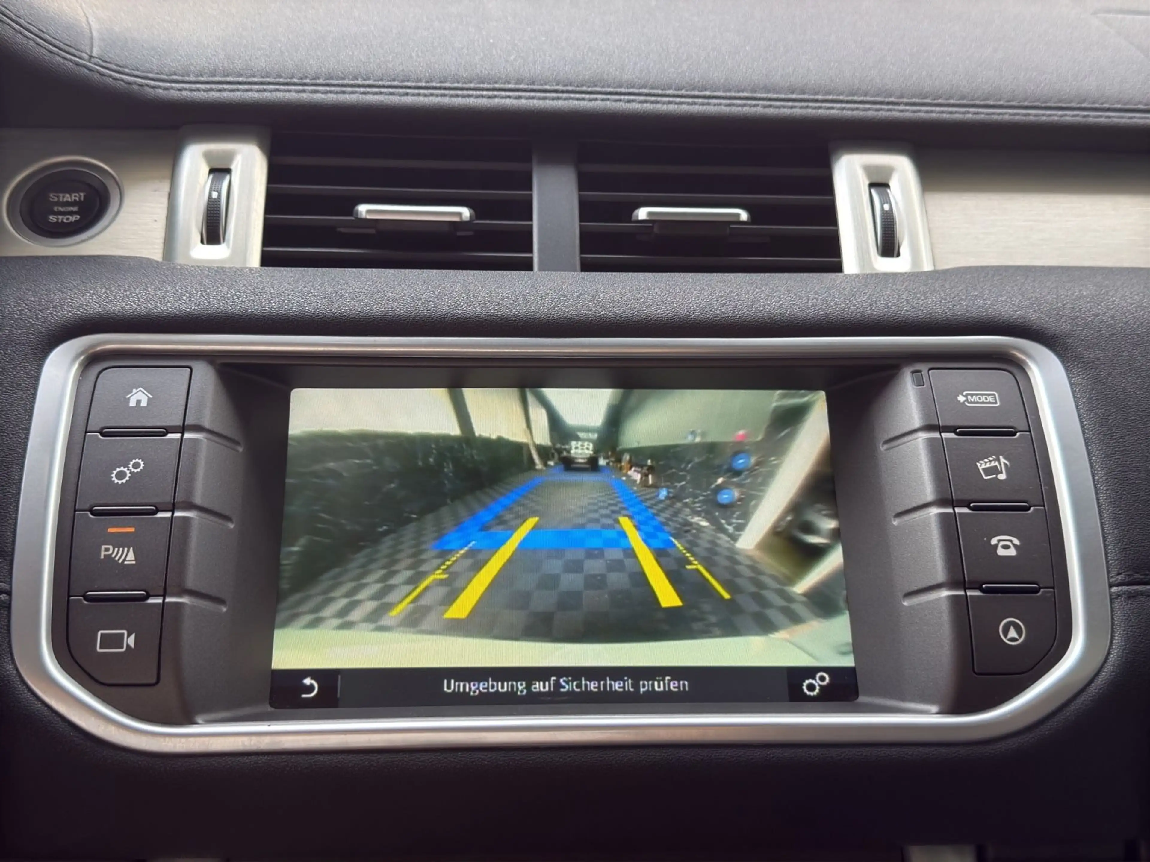 Land Rover Range Rover Evoque SE 2.0 TD4*PANO*BLACK*LEDER — photo 15