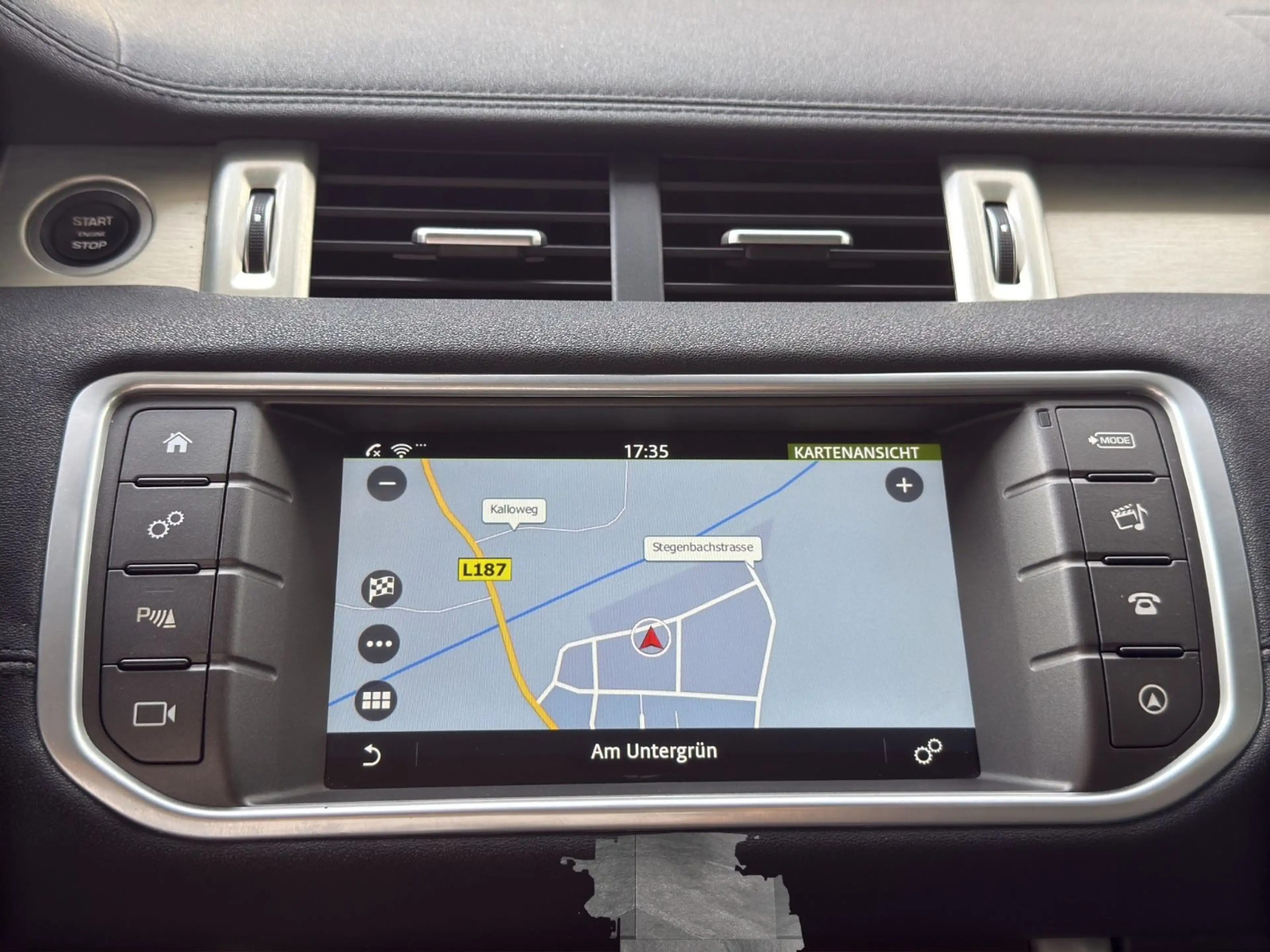 Land Rover Range Rover Evoque SE 2.0 TD4*PANO*BLACK*LEDER — photo 14