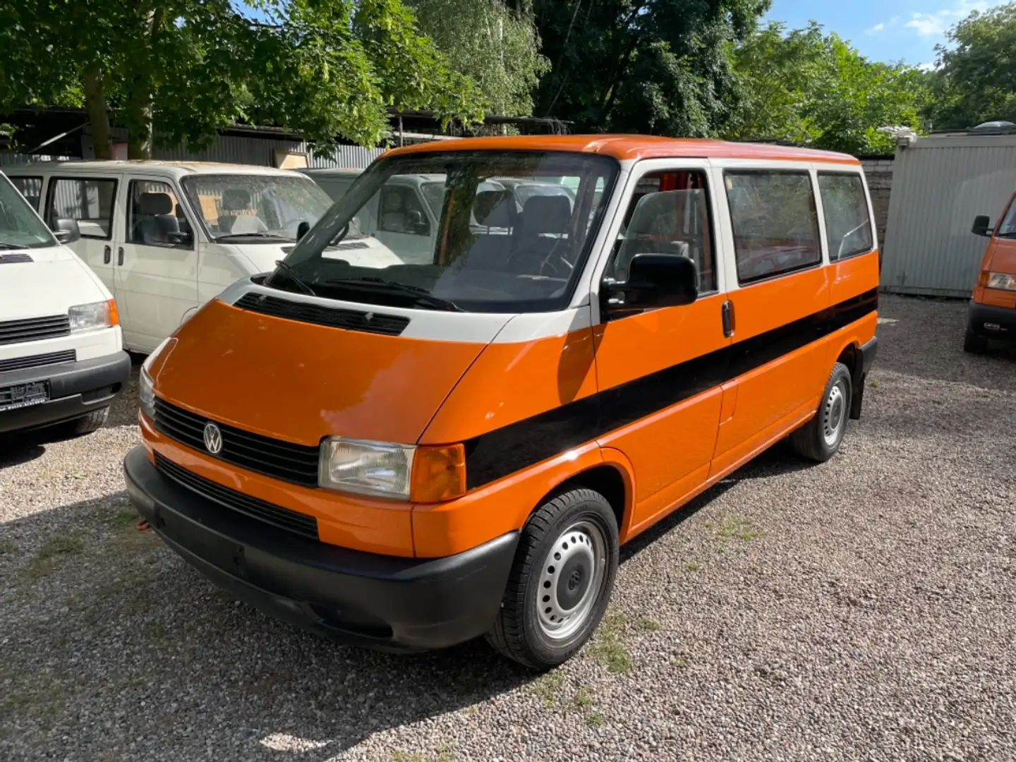 Volkswagen T4 2.5 Transporter*I.HAND*Scheckheftgepflegt Orange - 2