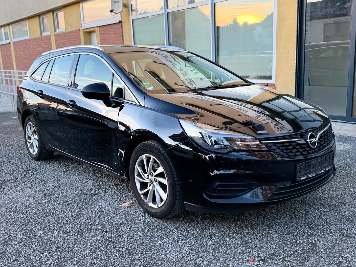 Opel Astra K 90kW Business Edition Automatik Noir - 1