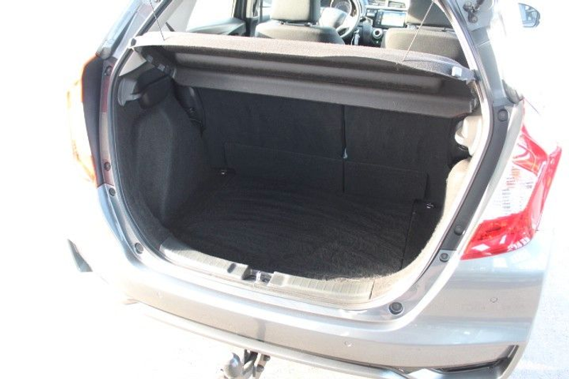 Honda Jazz 1.3 i-VTEC Comfort, AHK, Navi — photo 9