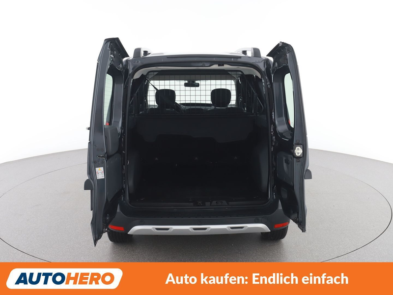 Dacia Dokker 1.3 TCe Stepway — photo 16