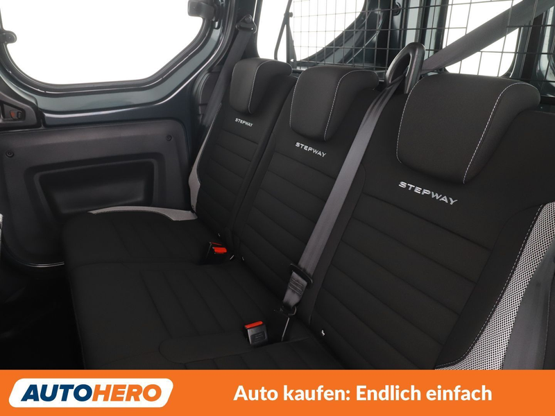 Dacia Dokker 1.3 TCe Stepway — photo 14