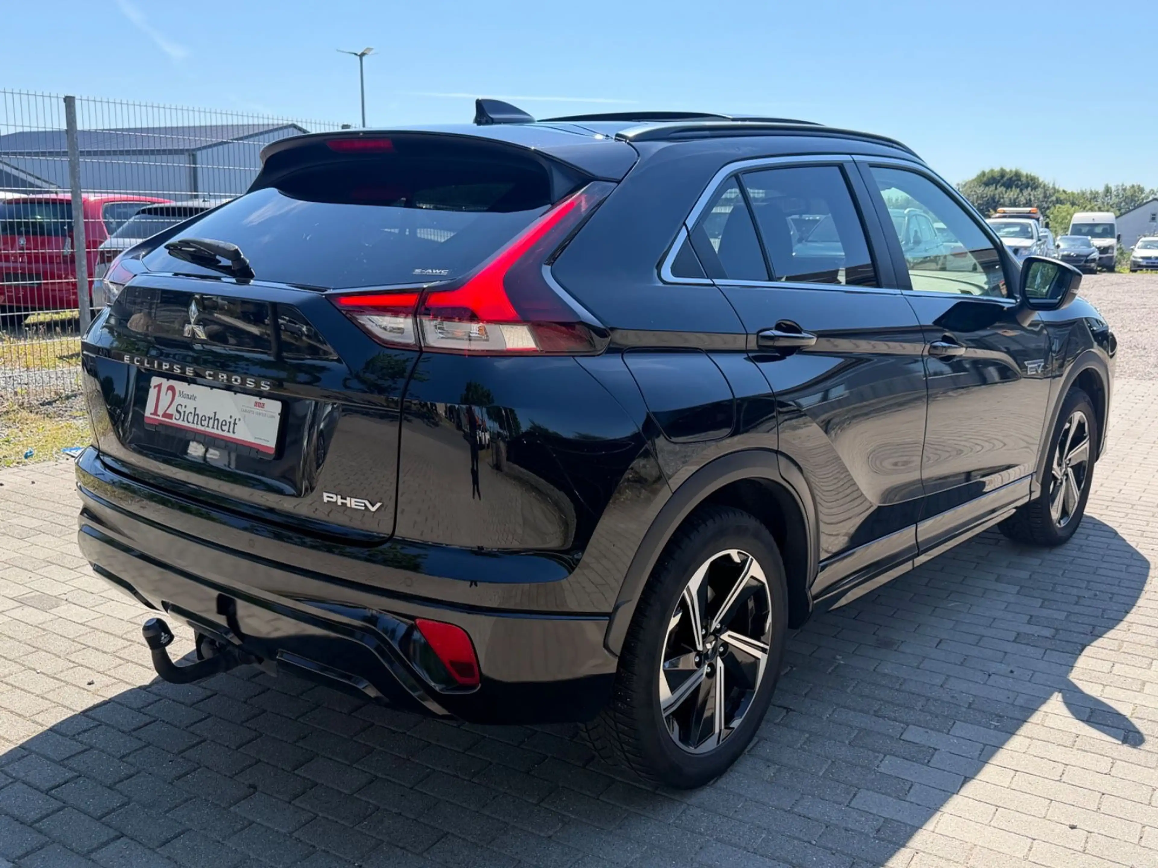 Mitsubishi Eclipse Cross Top Hybrid 4WD HuD 360° LED Pano — photo 5