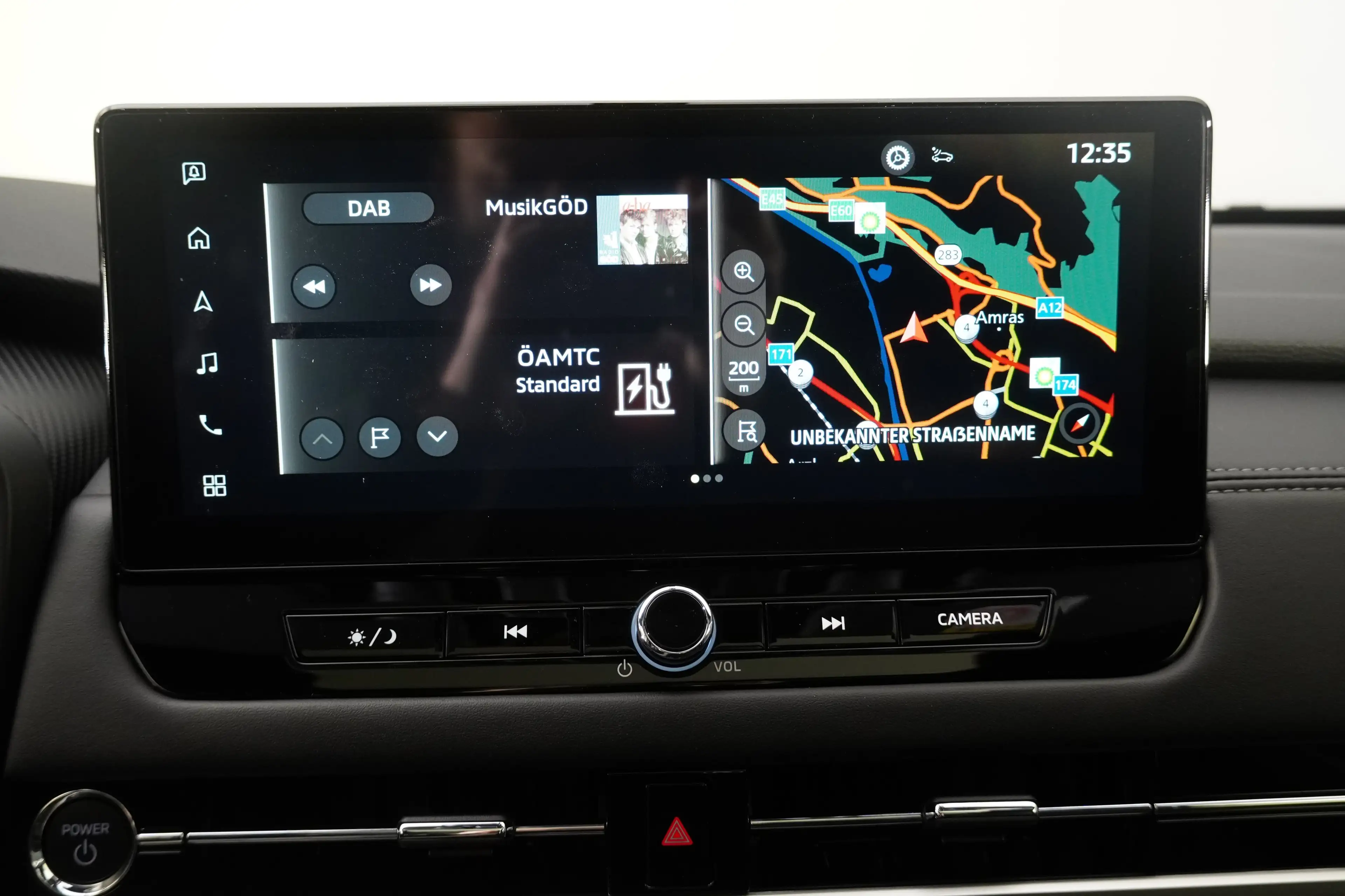 Mitsubishi Outlander Outlander PHEV 4WD Diam.Luxury Black Edt. ab EUR50 — photo 16