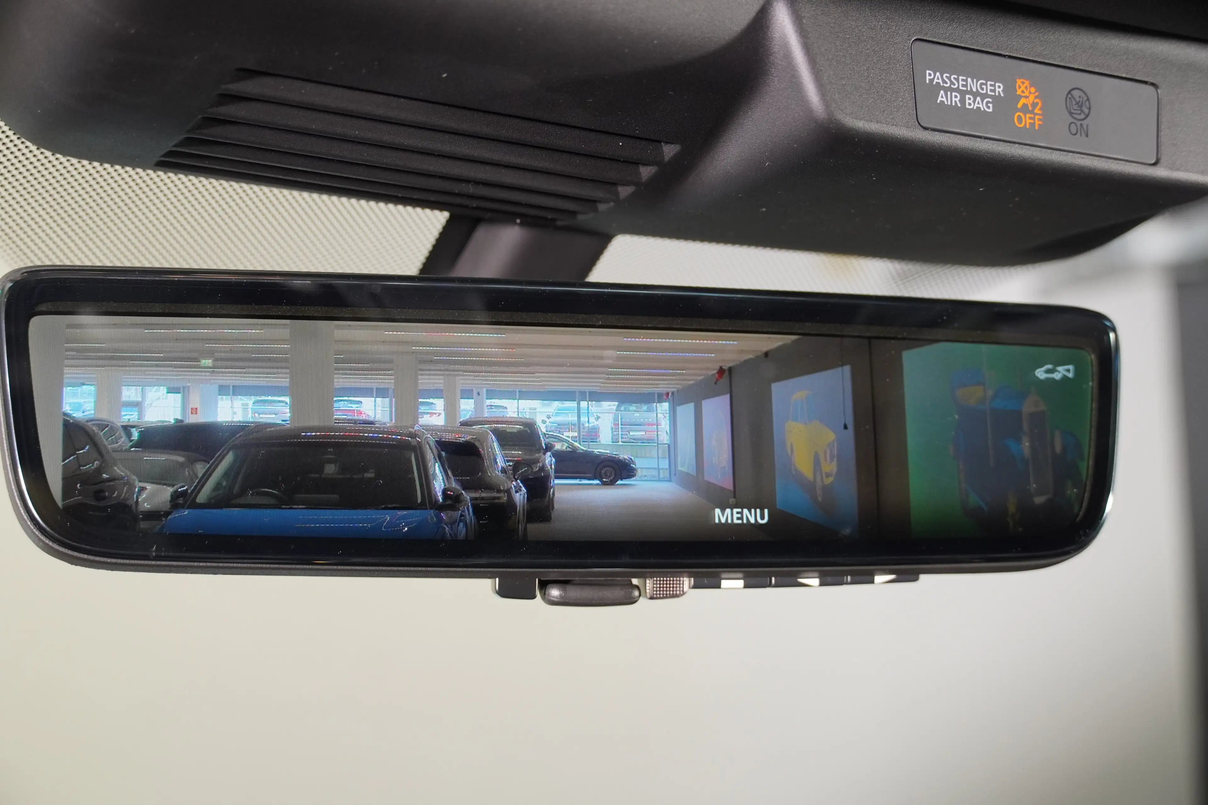 Mitsubishi Outlander Outlander PHEV 4WD Diam.Luxury Black Edt. ab EUR50 — photo 18
