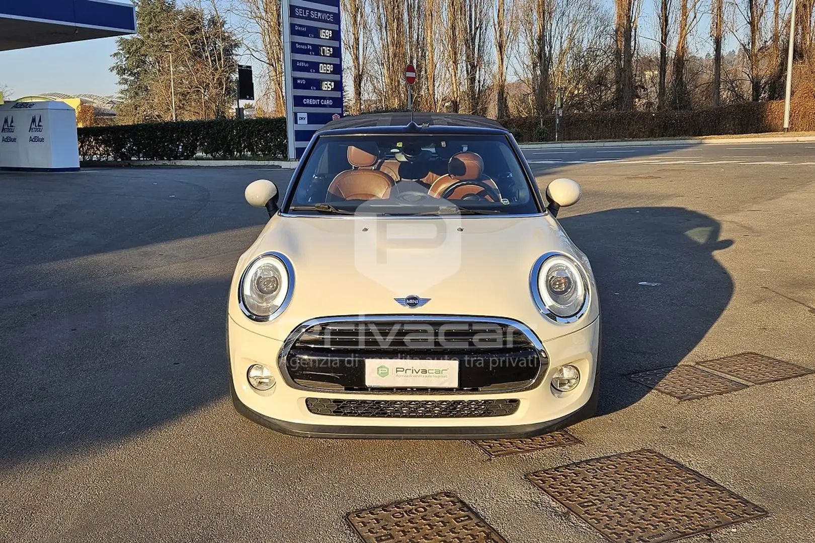 MINI Cooper D Cabrio Mini 1.5 Cooper D Hype Cabrio Weiß - 2