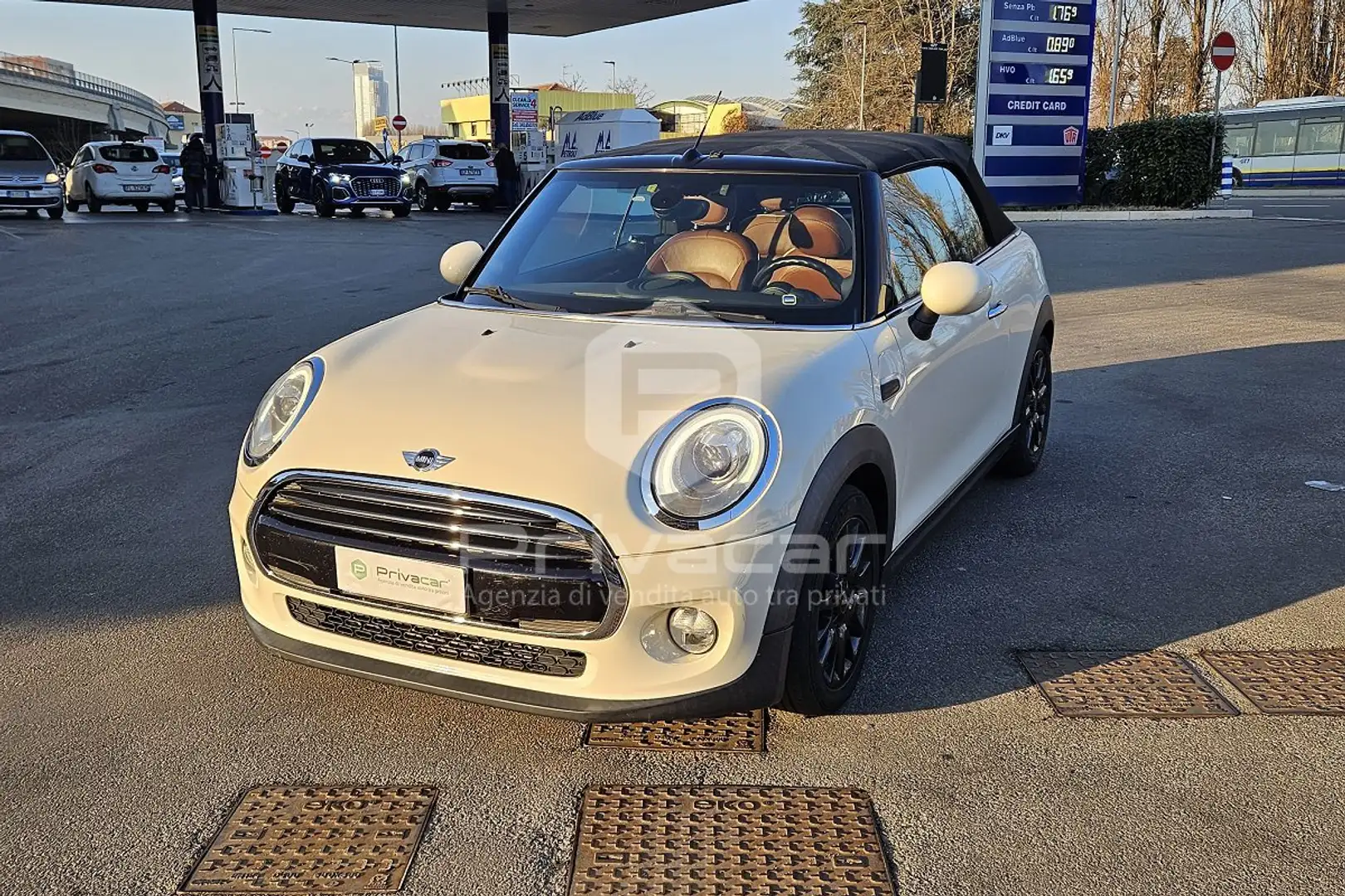 MINI Cooper D Cabrio Mini 1.5 Cooper D Hype Cabrio Weiß - 1