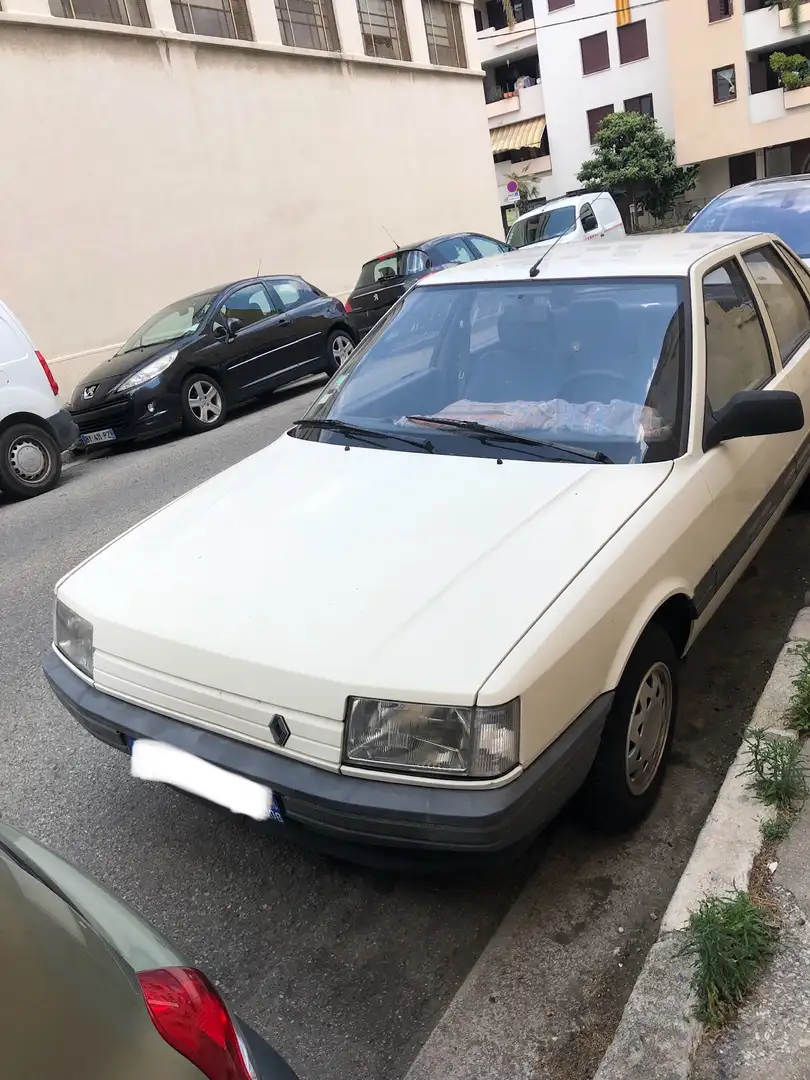 Renault R 21 GTS Biały - 1