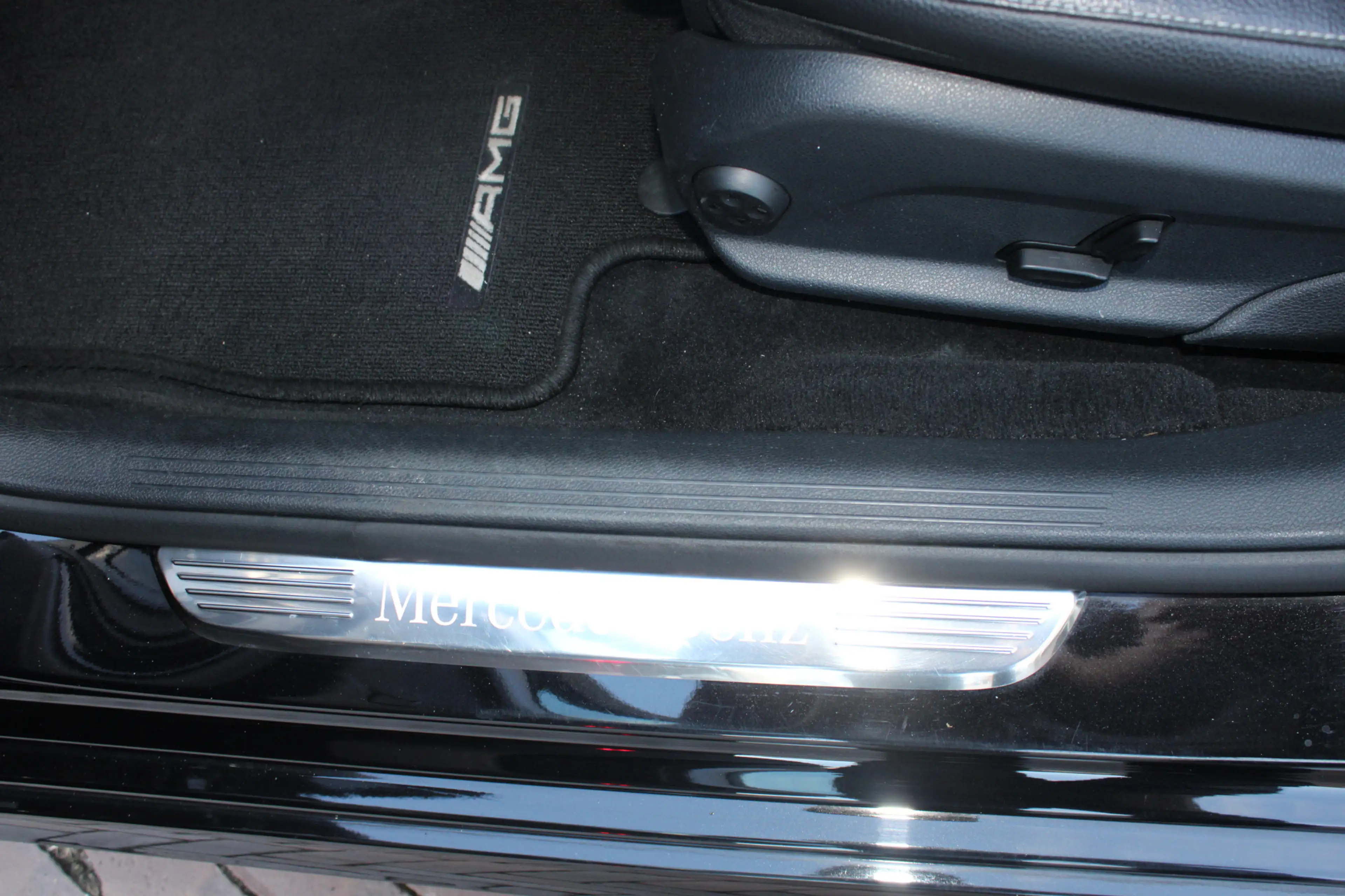 Mercedes-Benz E 200 Prestige Plus AMG panoramadak lage km — photo 15