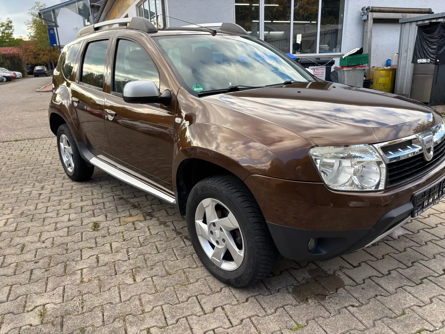 Dacia Duster Prestige 4x2 Braun - 1