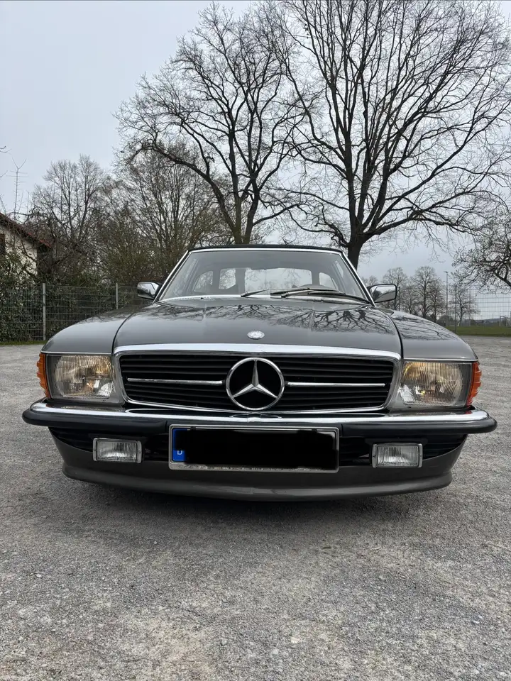 Mercedes-Benz SL 280 R107 Cabrio, foto 3