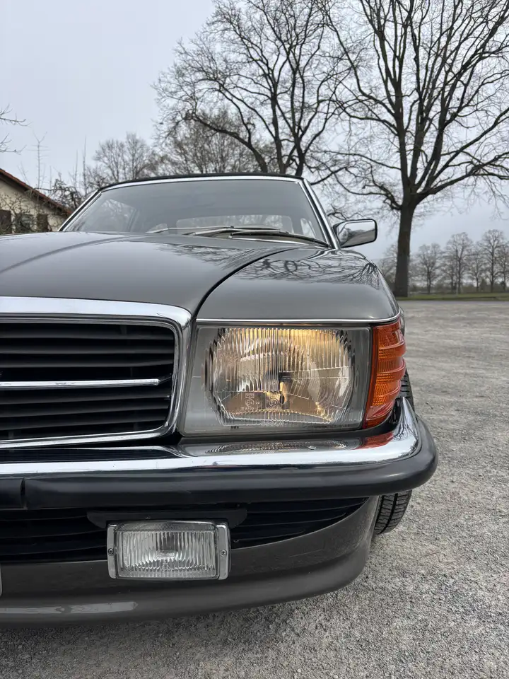 Mercedes-Benz SL 280 R107 Cabrio, foto 2