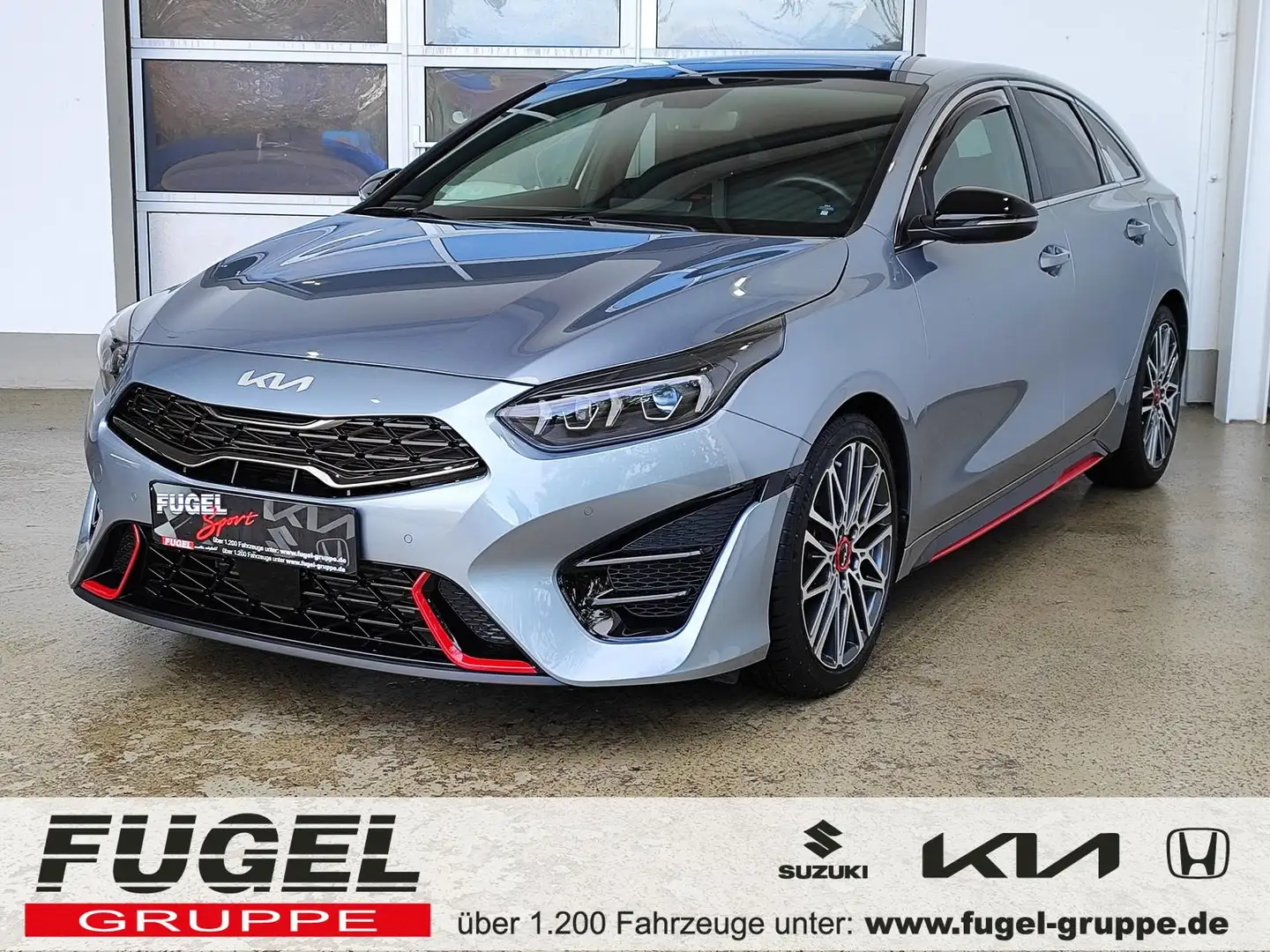 Kia ProCeed / pro_cee'd 1.6 T-GDI DCT GT Bastuck|Pano|Navi|virt.Cock. Silber - 1