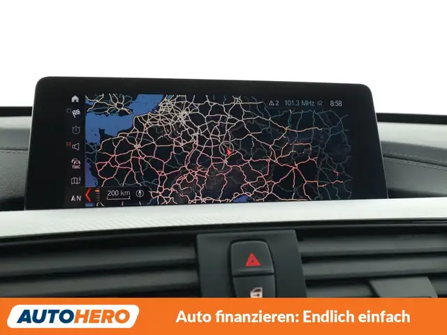 BMW 3 Series view 21