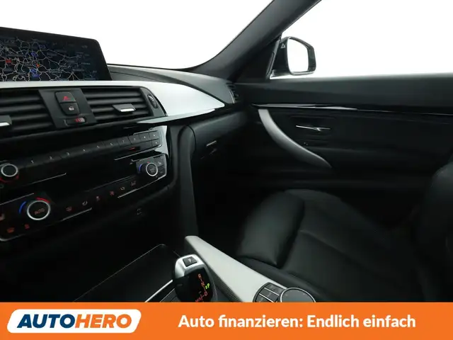 BMW 3 Series view 26