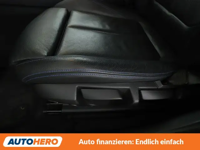 BMW 3 Series view 27