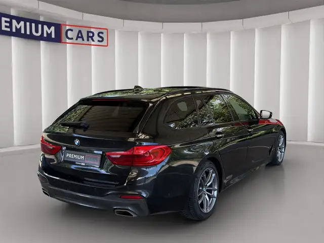 BMW 5 Series view 5