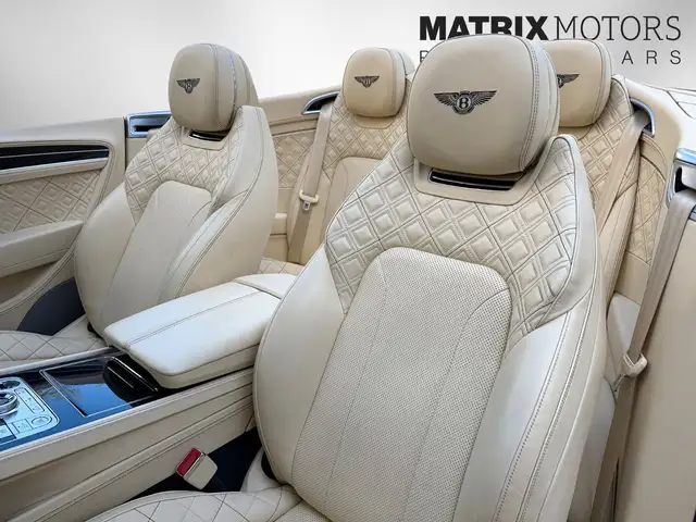 Bentley Continental GT view 4